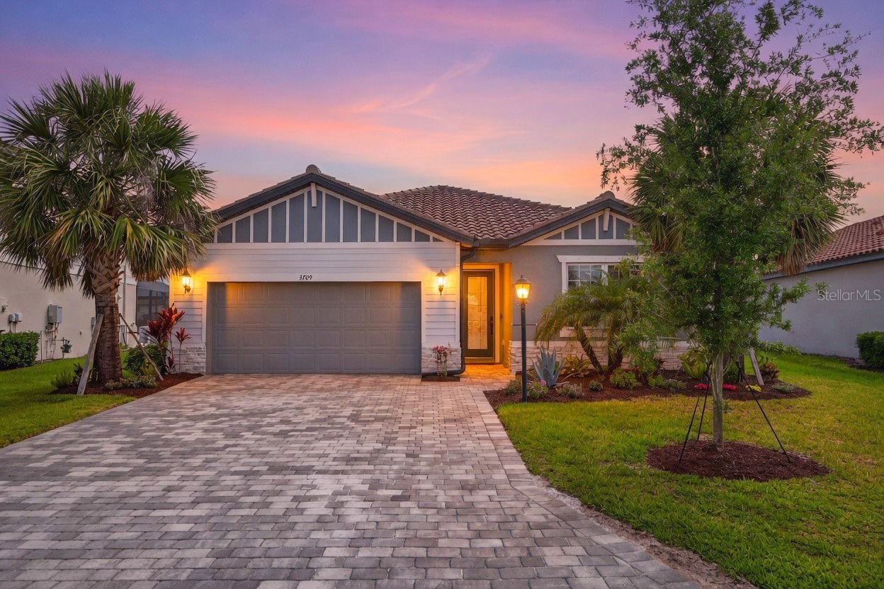 3709 Savanna Palms CT