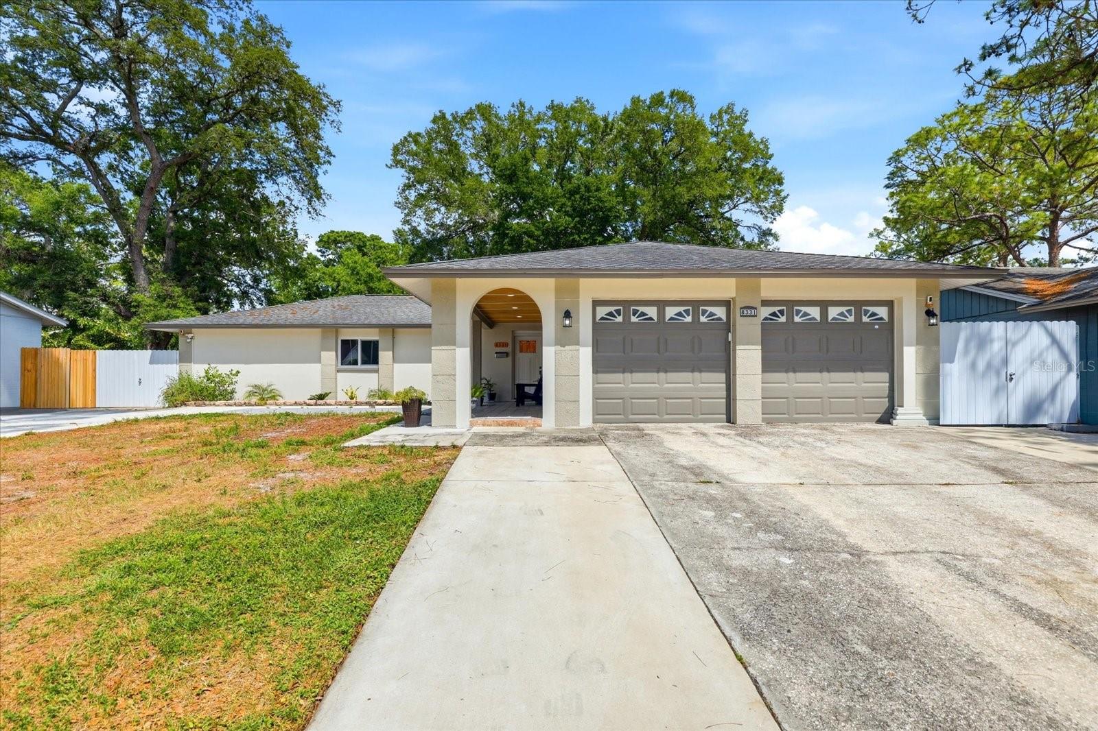 8331 W Pocahontas Ave