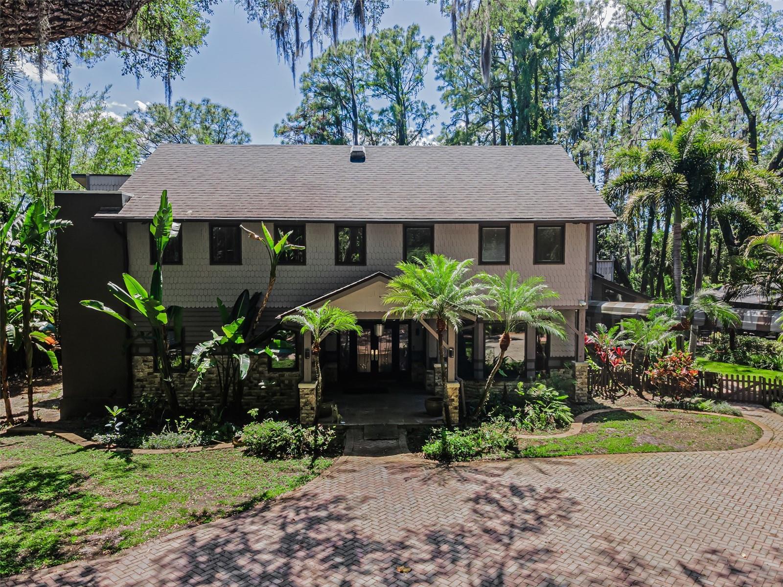 8602 Bonnie Cove Ln