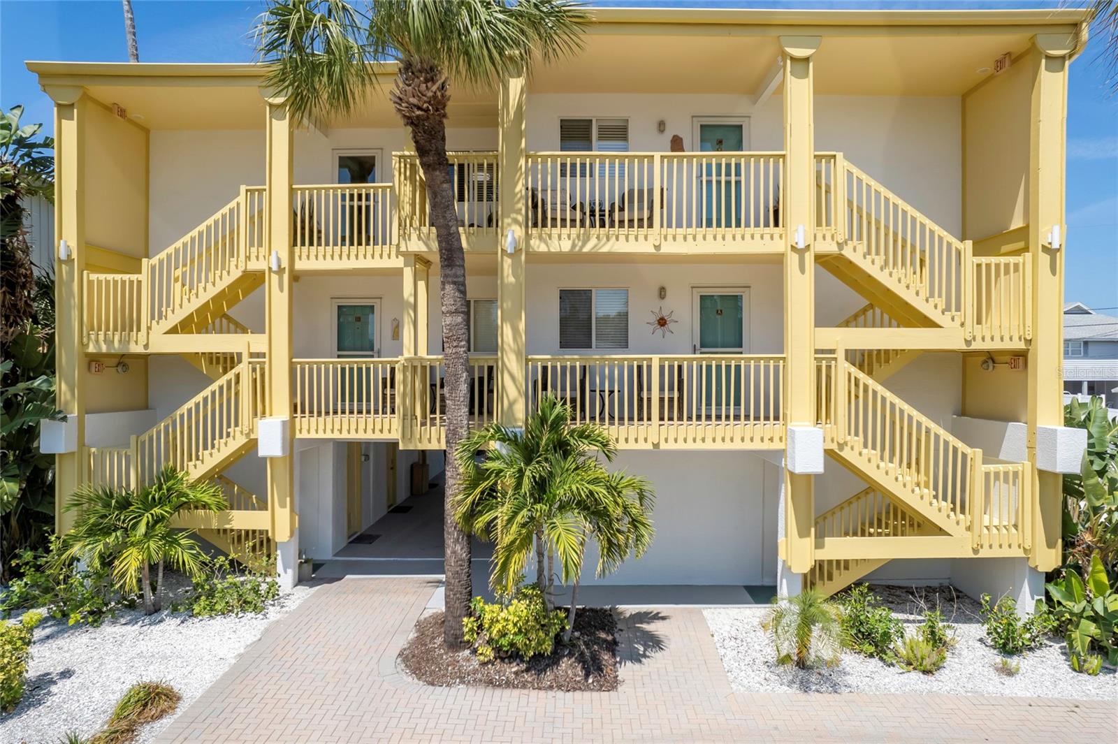 708 Gulf Blvd #D