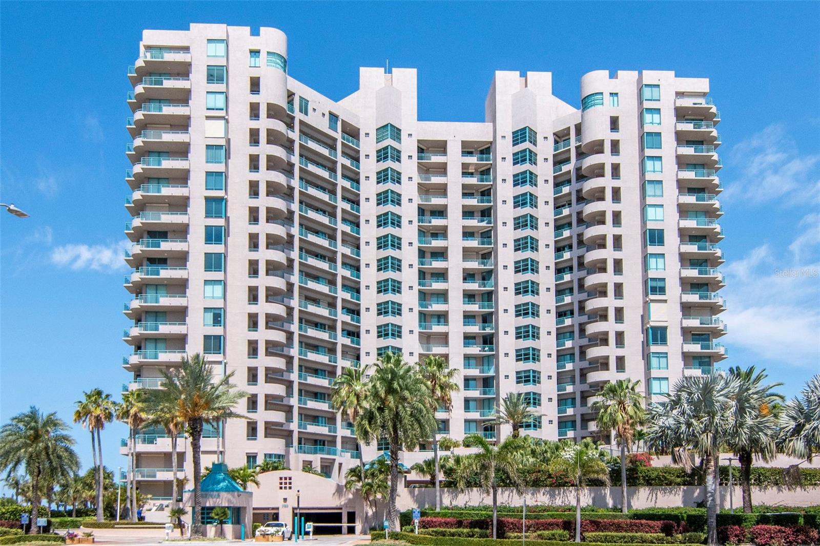 1560 Gulf Blvd #4
