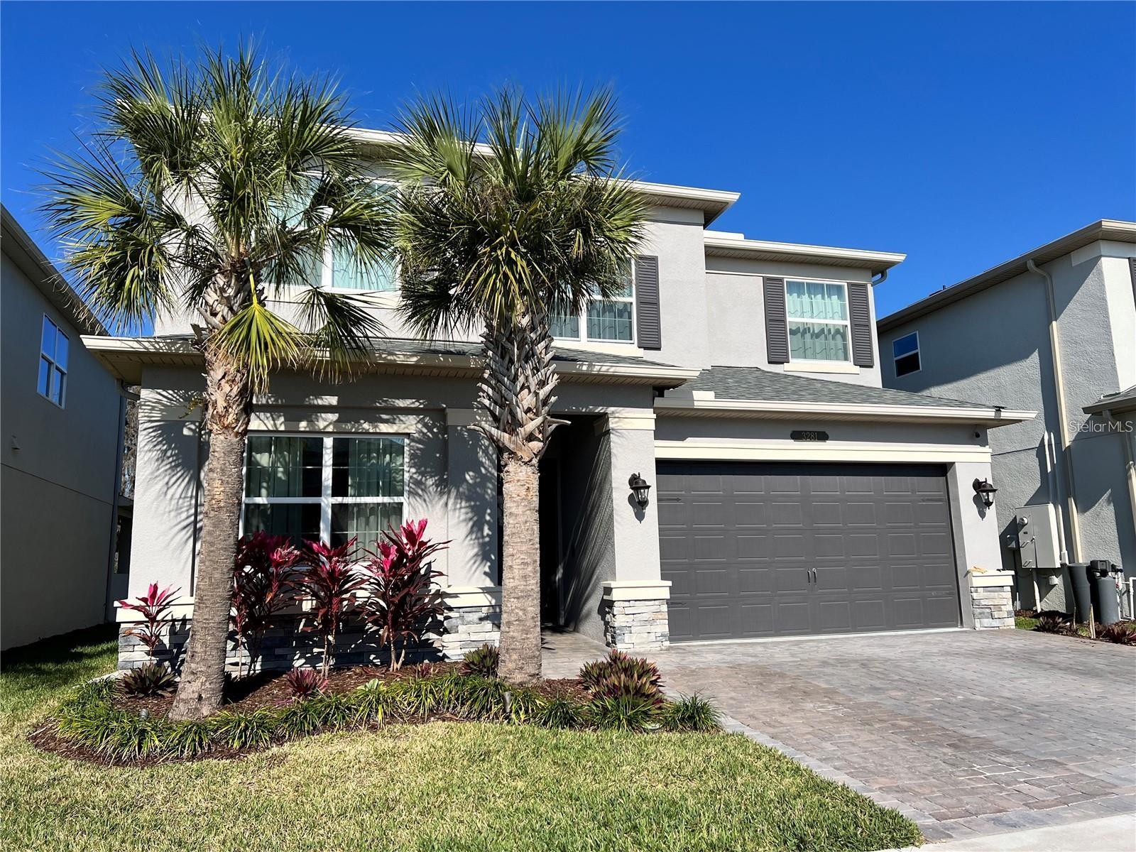 3281 Great Banyan Way
