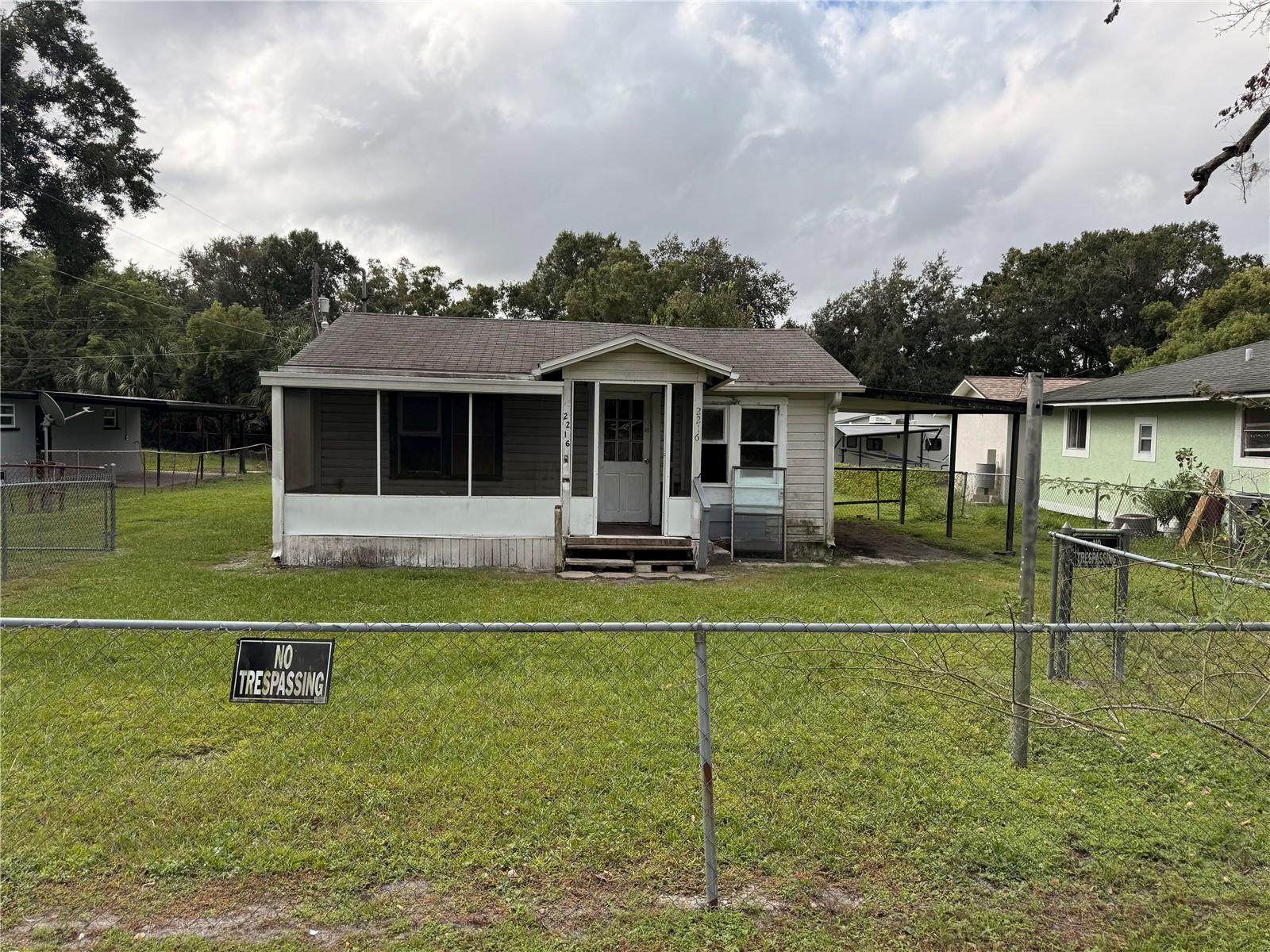 2216 Azalea CT
