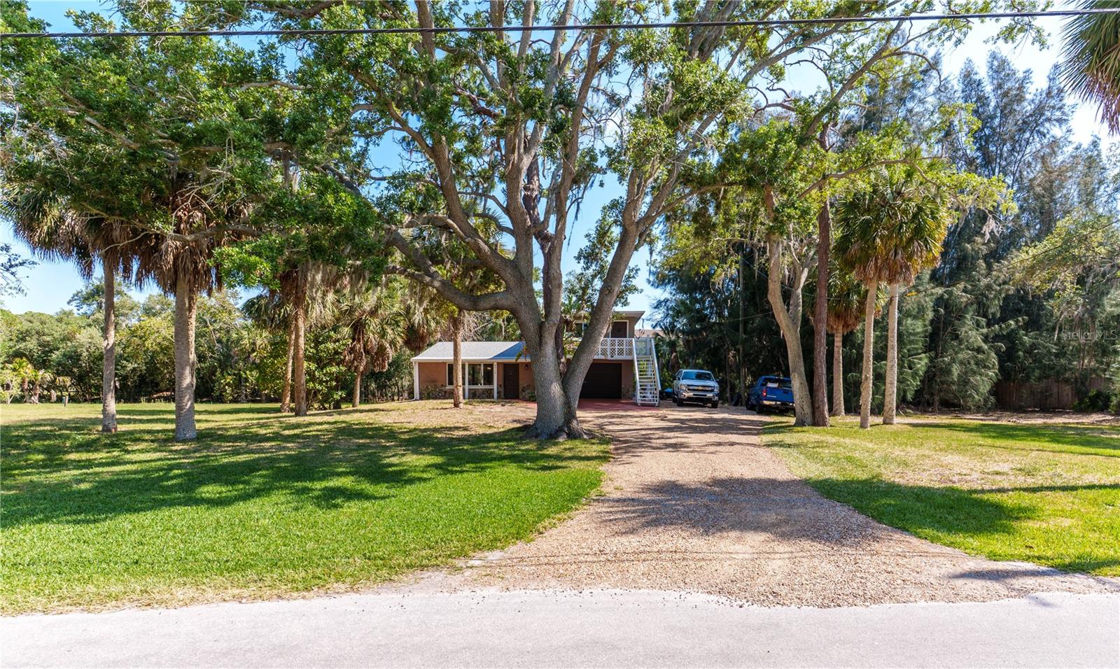 4910 Limestone Dr