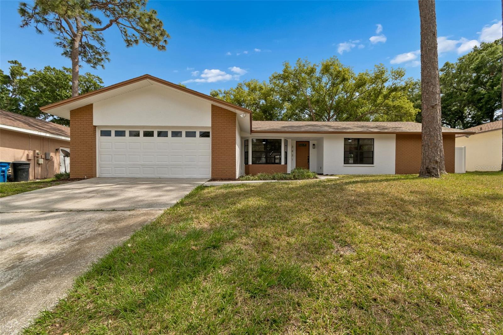 3431 Deerfield Ln