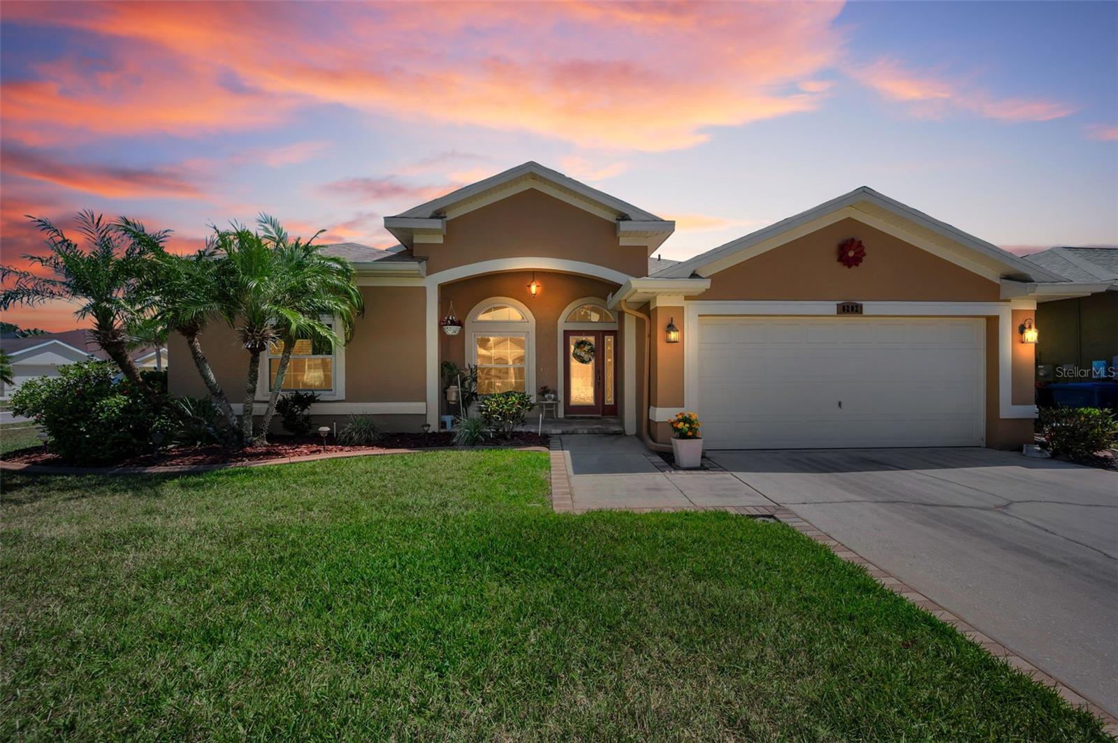 8202 Wild Oaks Cir