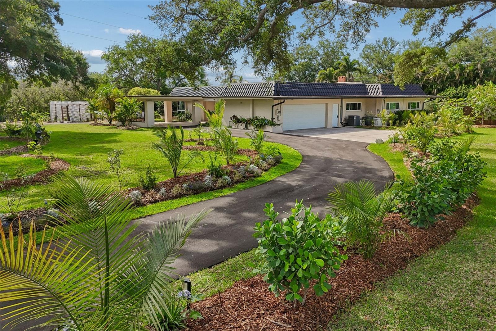 1875 Belleair Rd