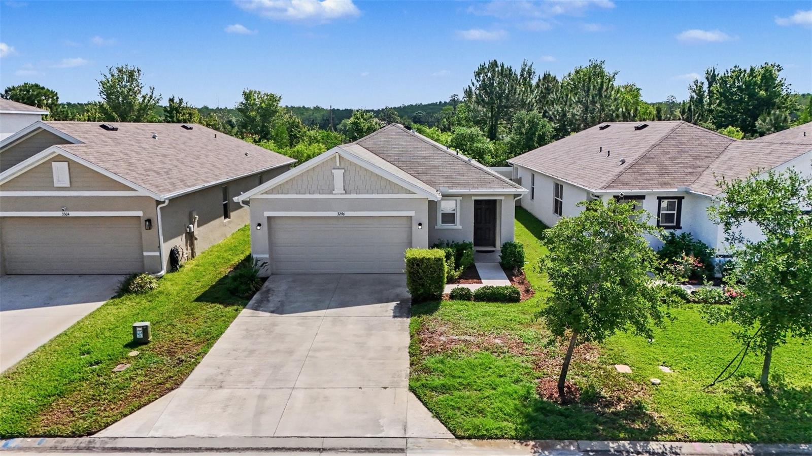 3296 Suncoast Plains Dr