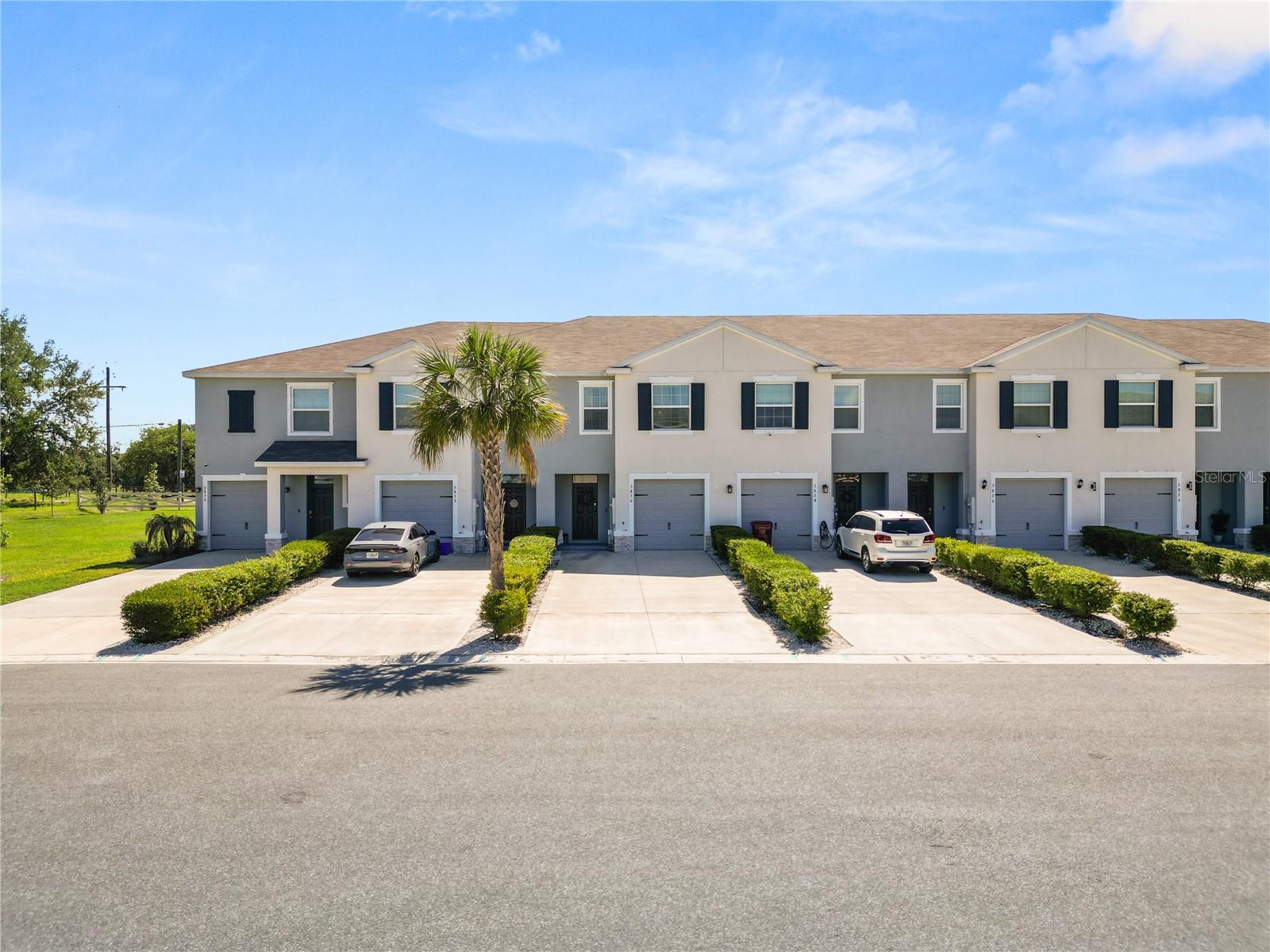 3830 Sunflower Field Pl