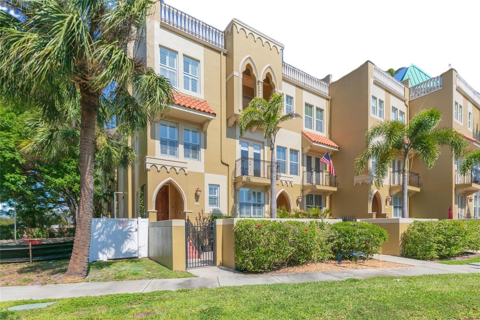 114 E Davis Blvd #13