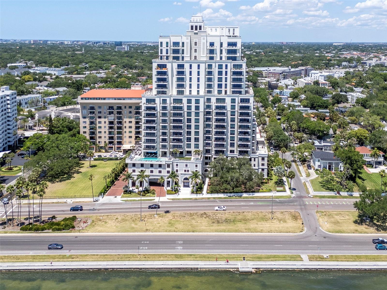 2103 Bayshore Blvd #602