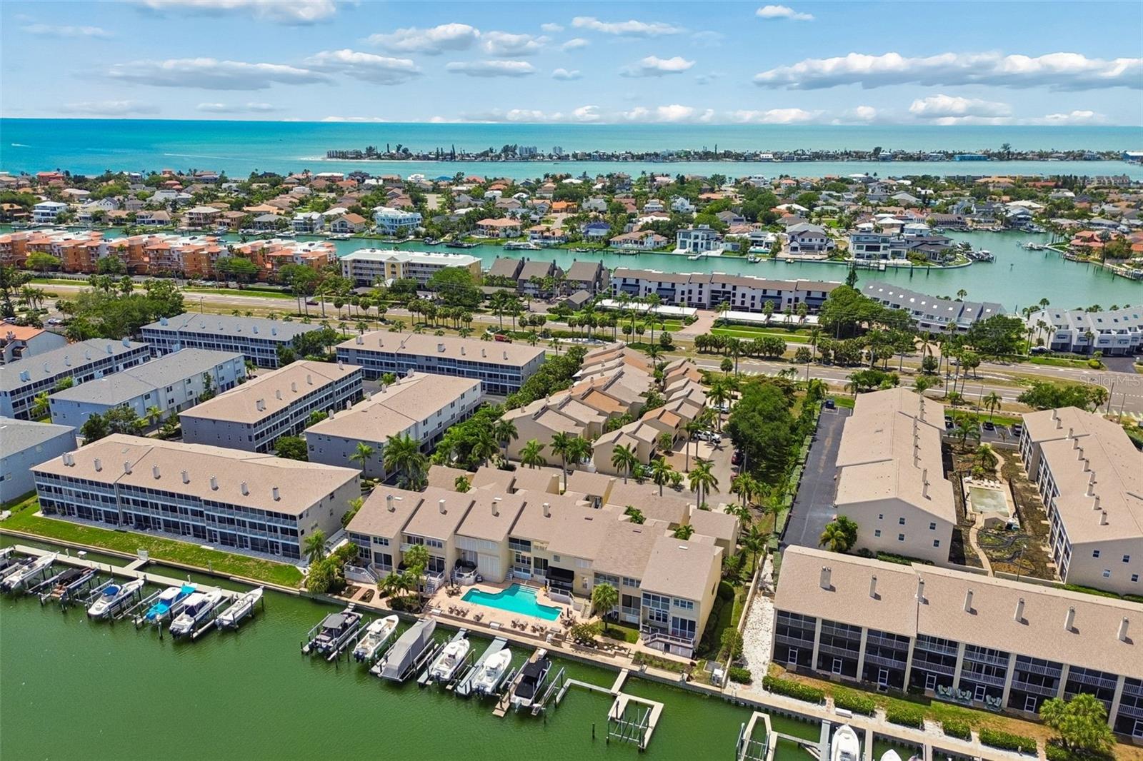 487 Pinellas Bayway S #207