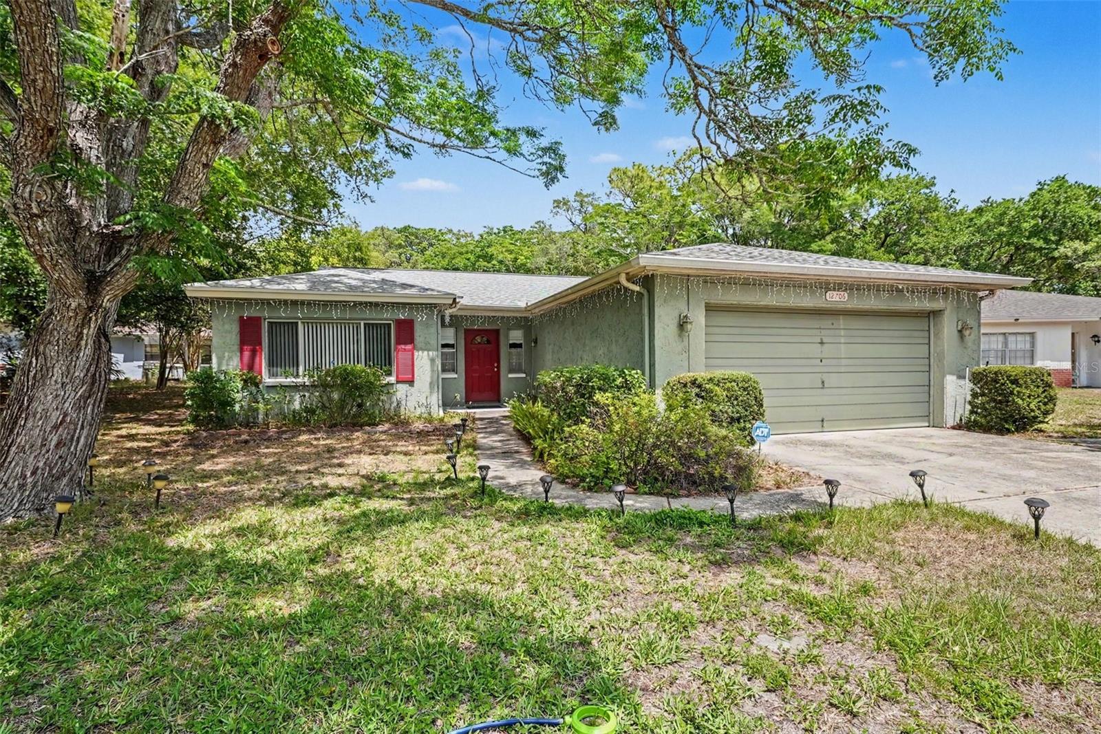 12706 Whisper Cir