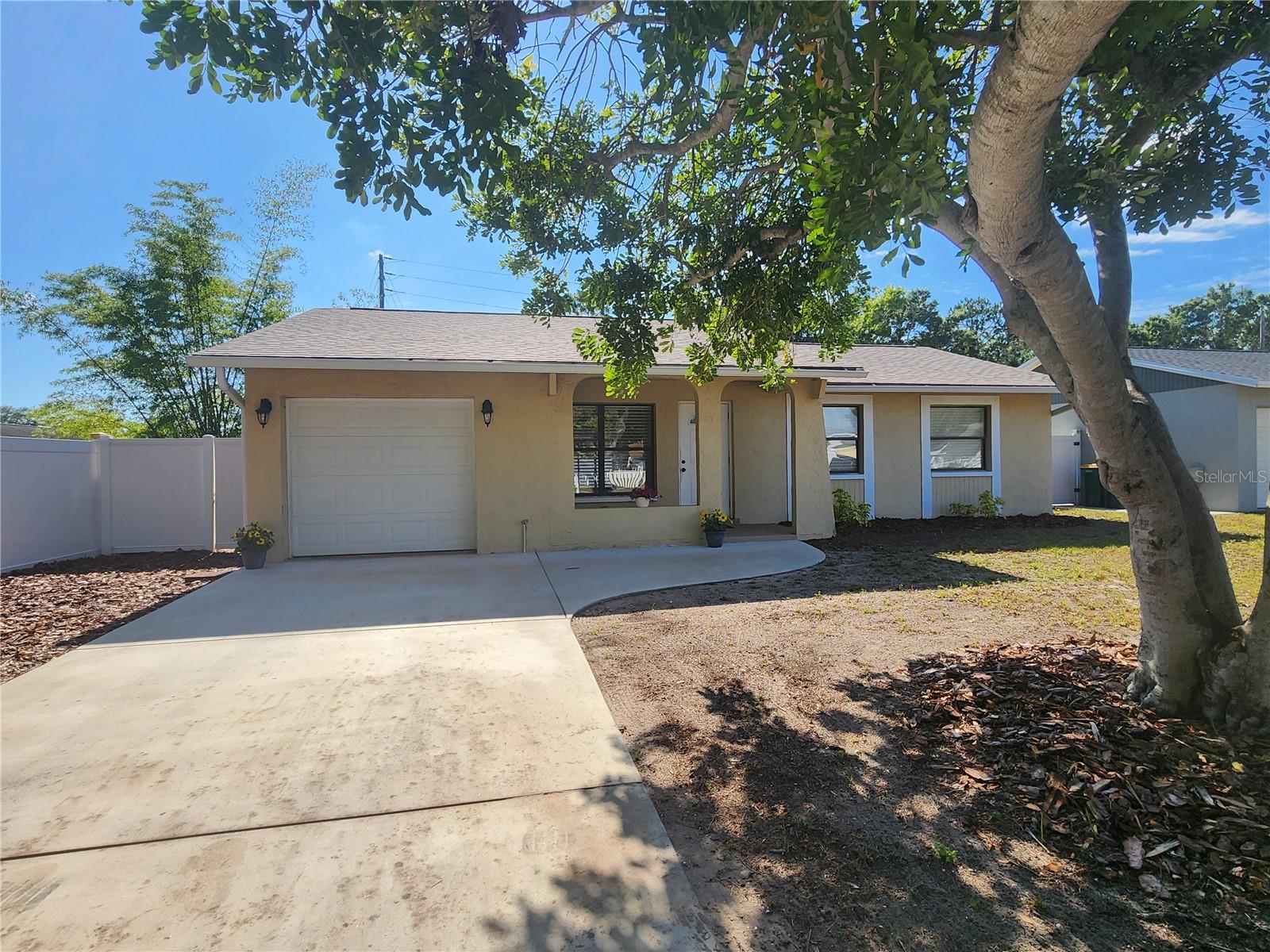 13010 Cumberland Dr