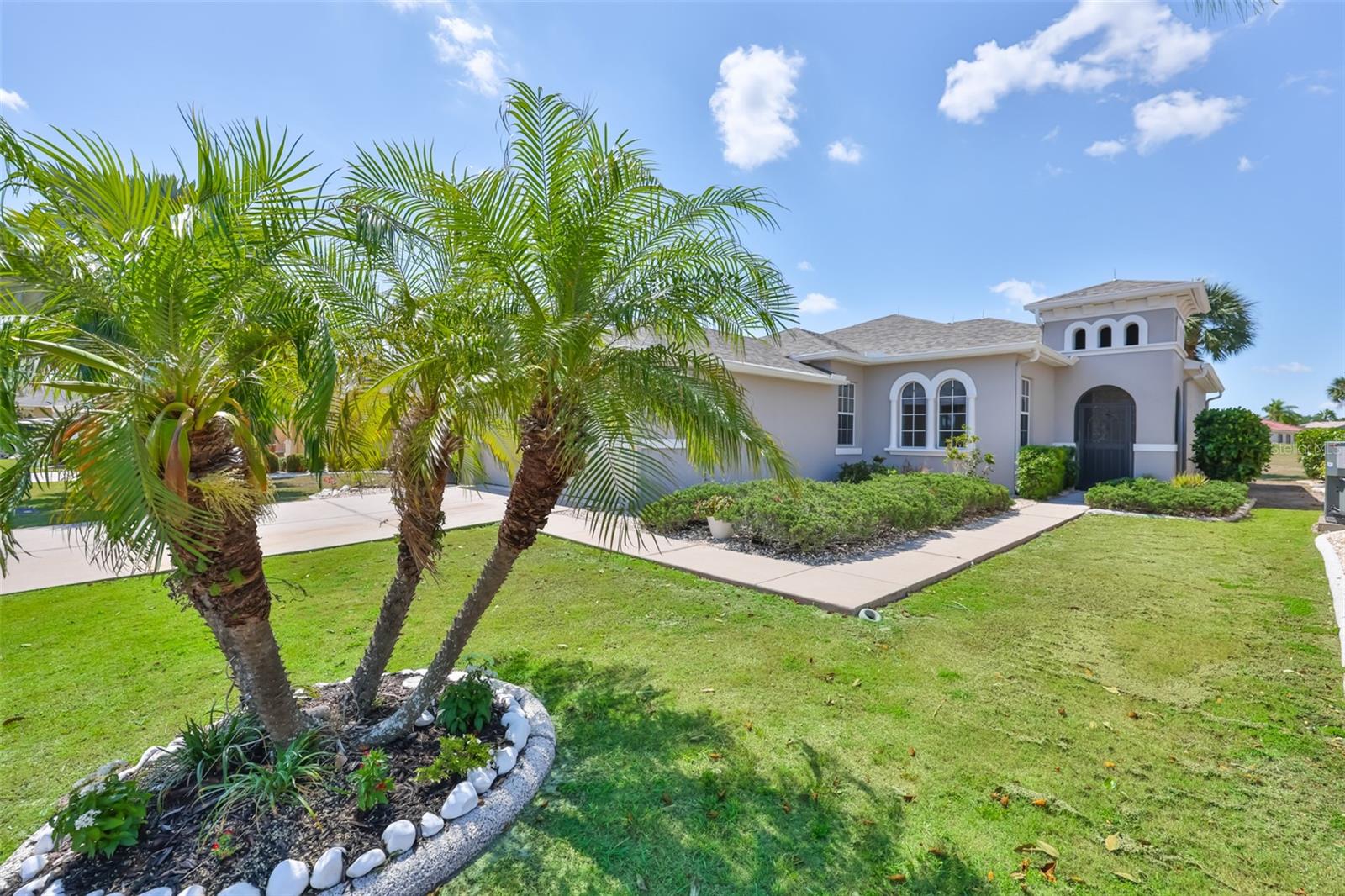 448 Noble Faire Dr