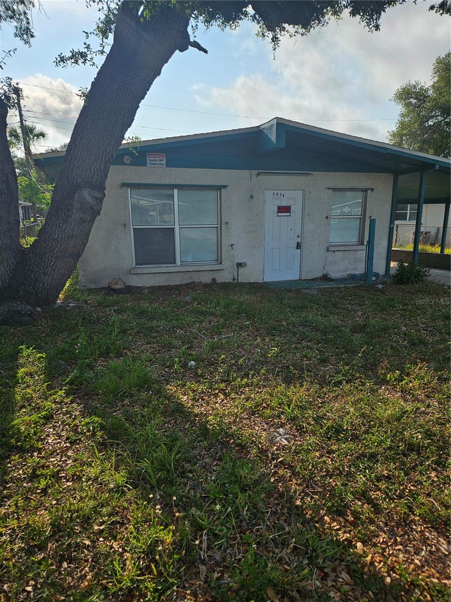 2814 Palmadelia Ave