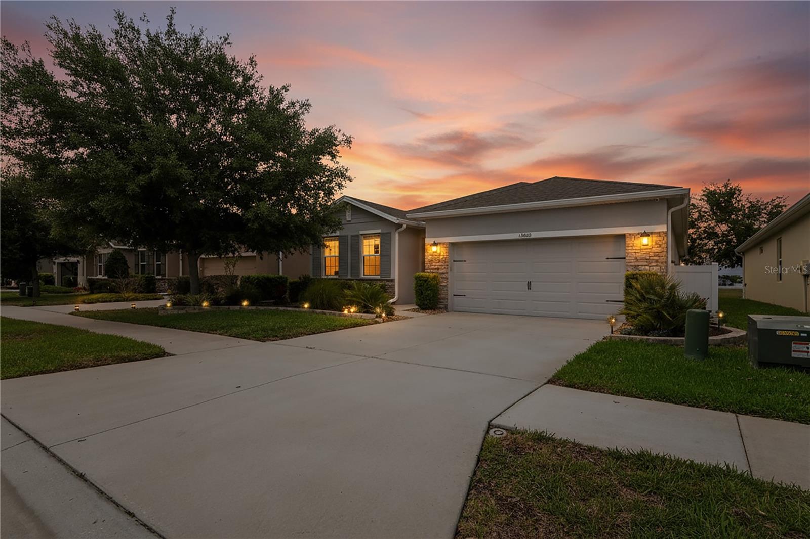 13605 Paddington Way