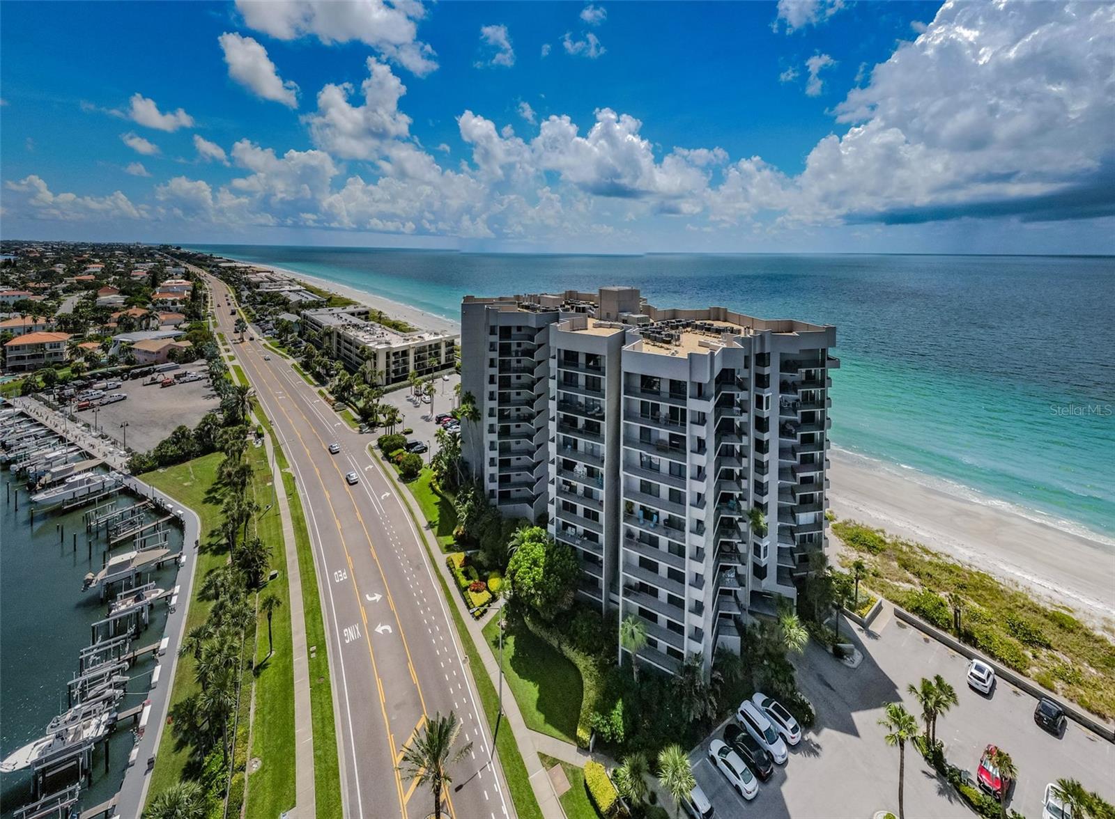 1660 Gulf Blvd #208