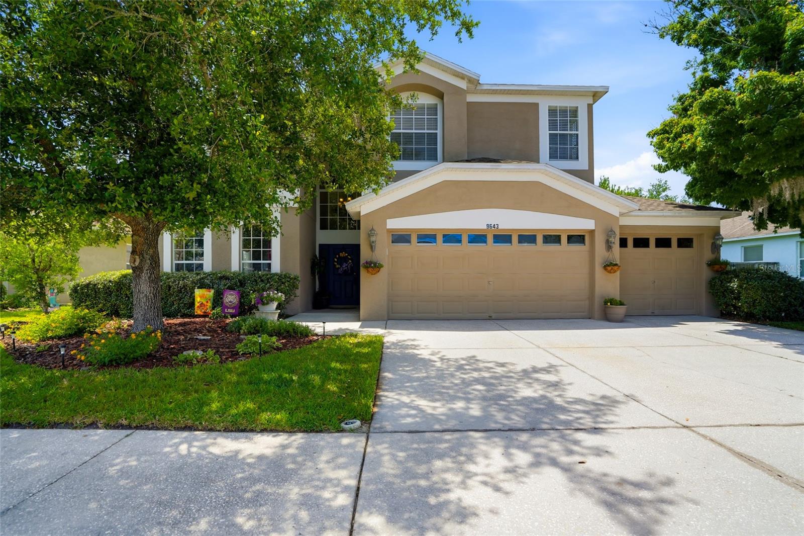 9643 Asbel Estates St