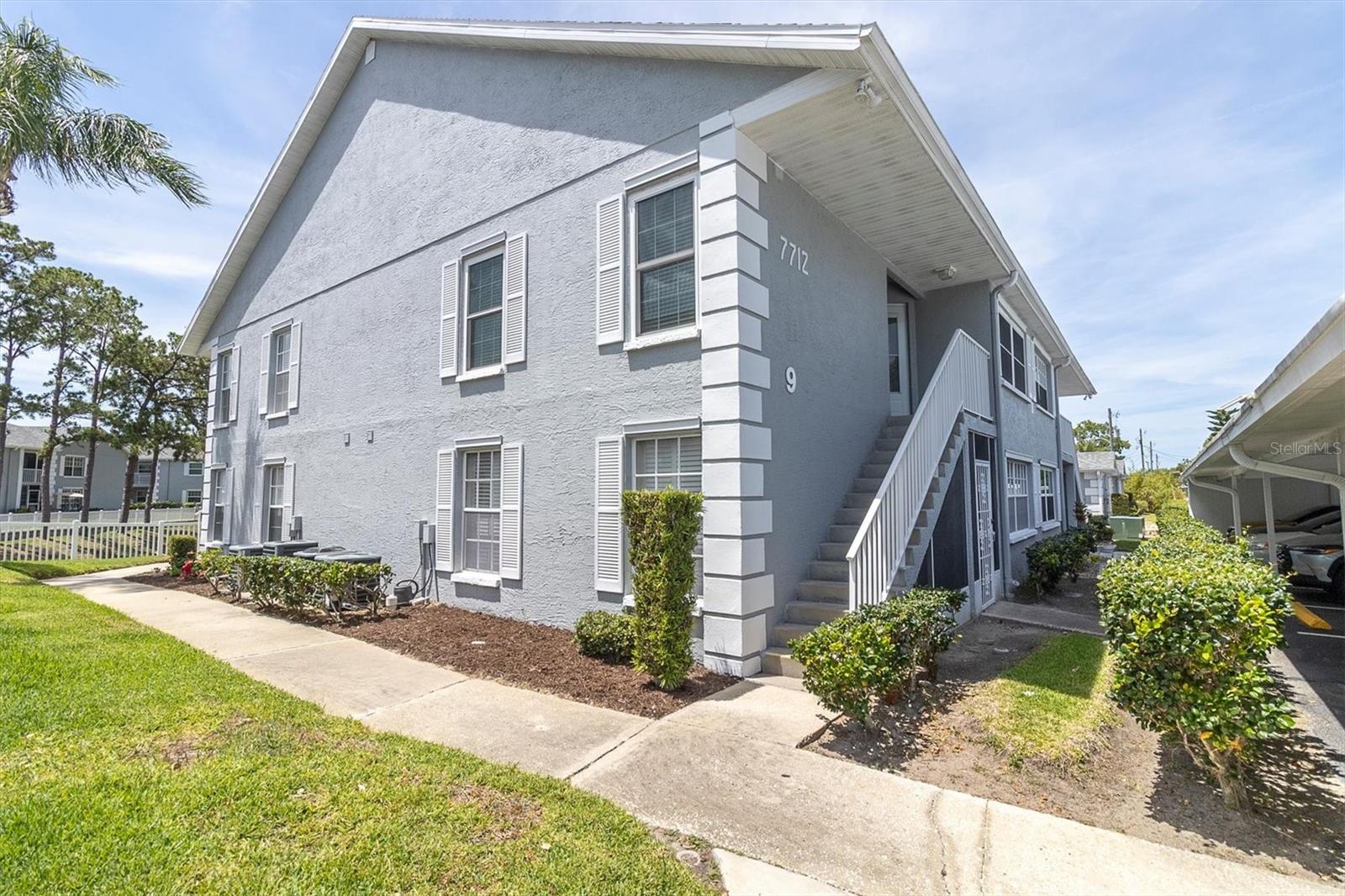 7712 Hillside CT #201