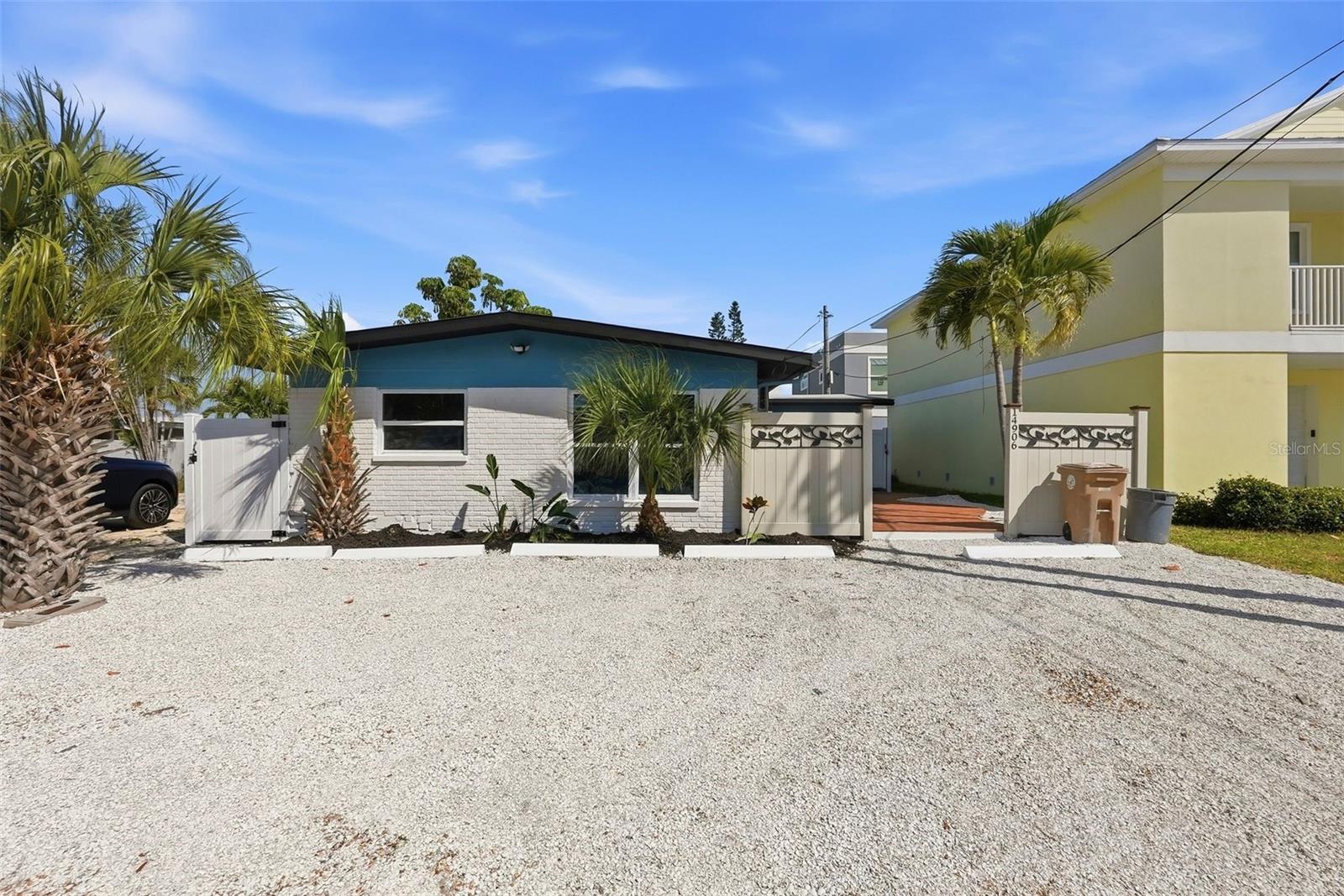 14906 N Bayshore Dr