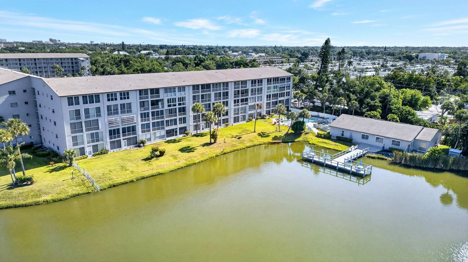 3344 Lake Bayshore Dr #P205