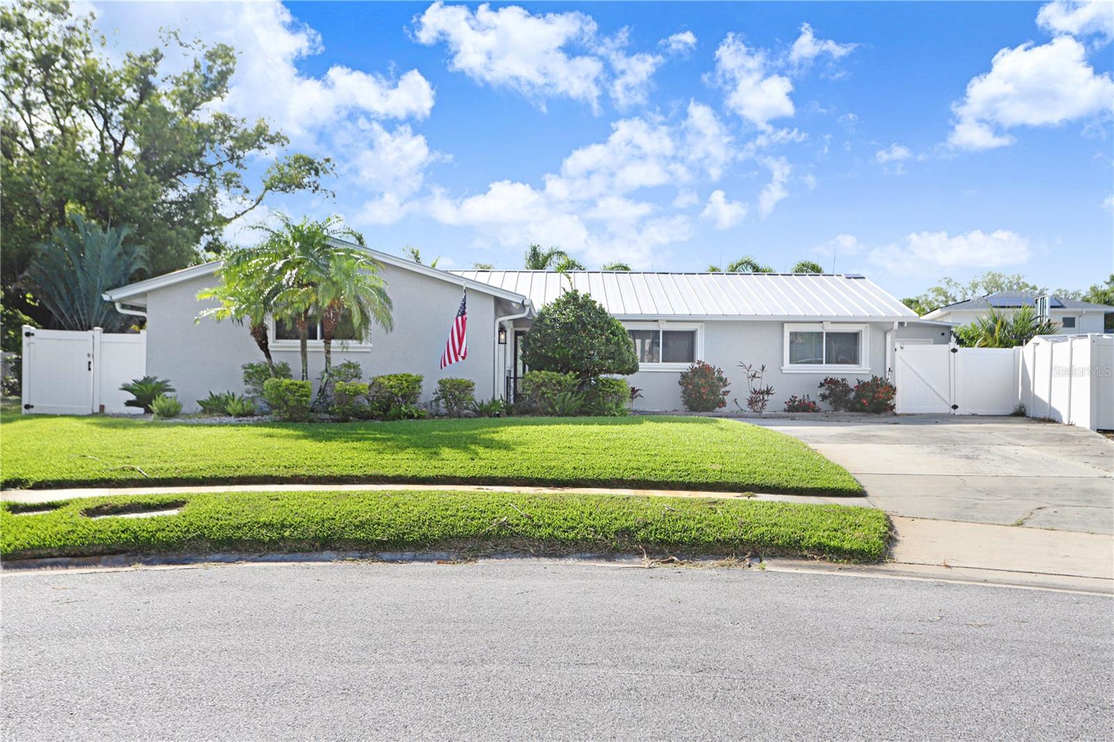 8404 Blackstone CT