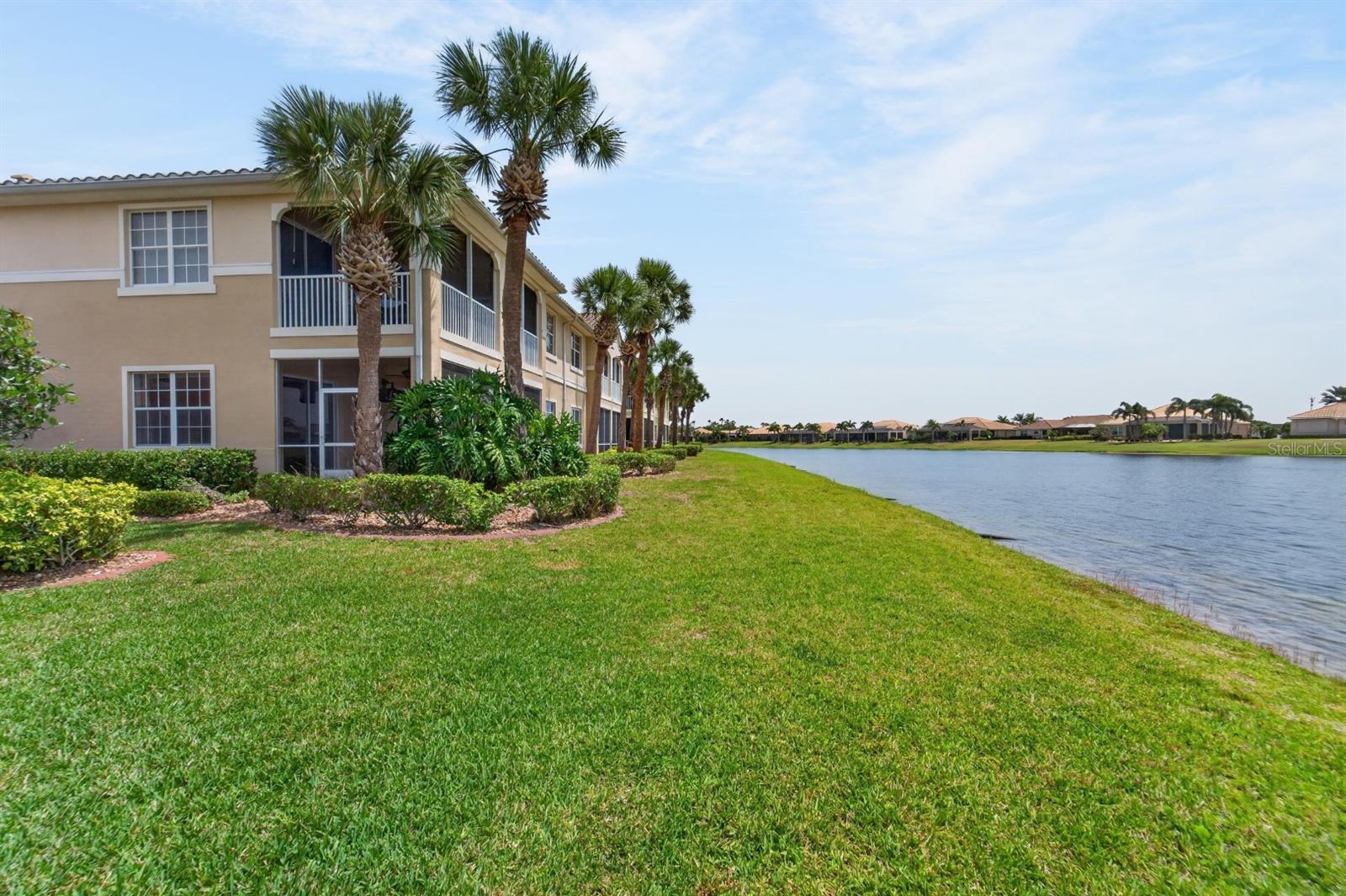 1364 Emerald Dunes Dr
