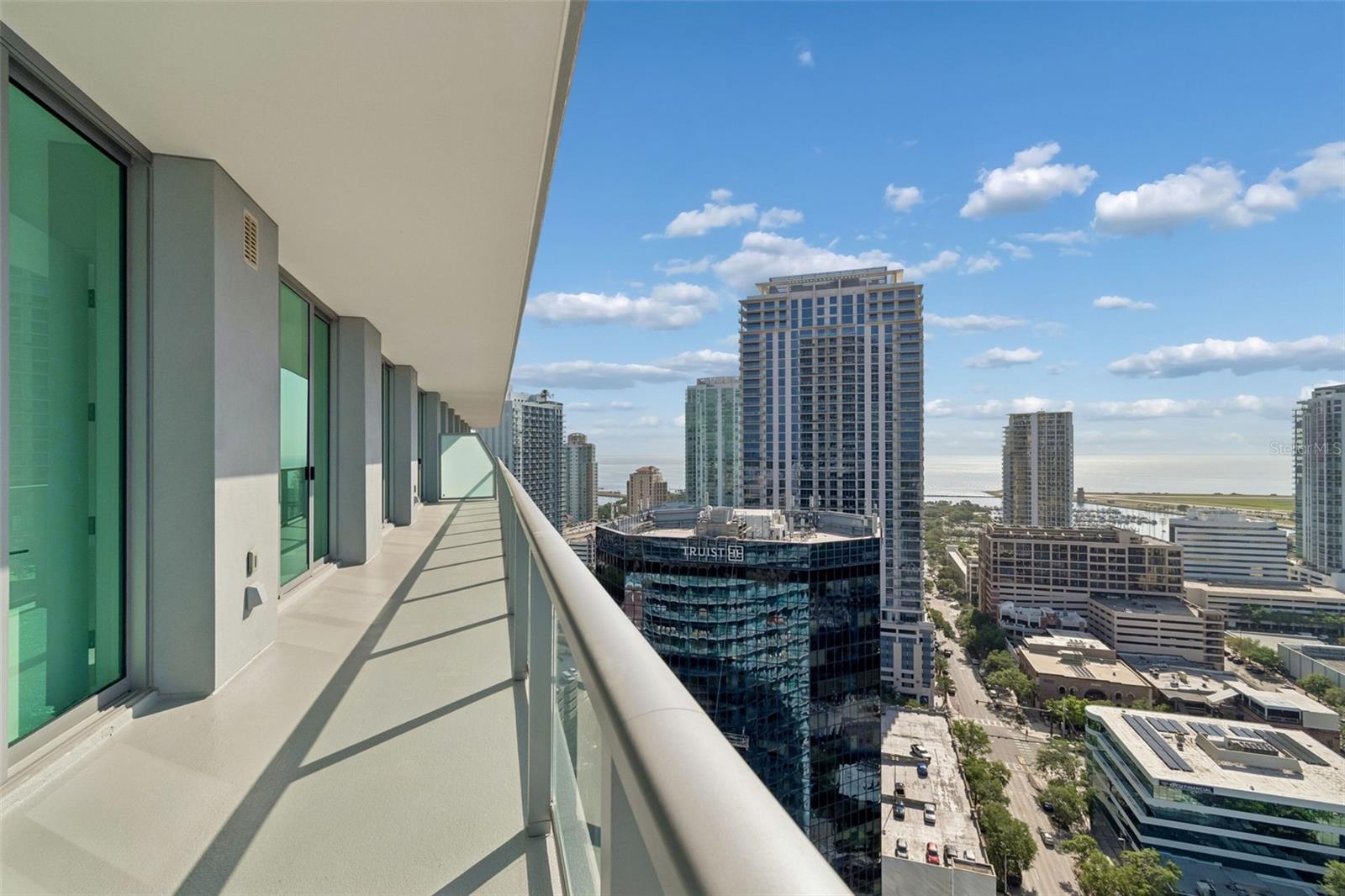 400 Central Ave #2505