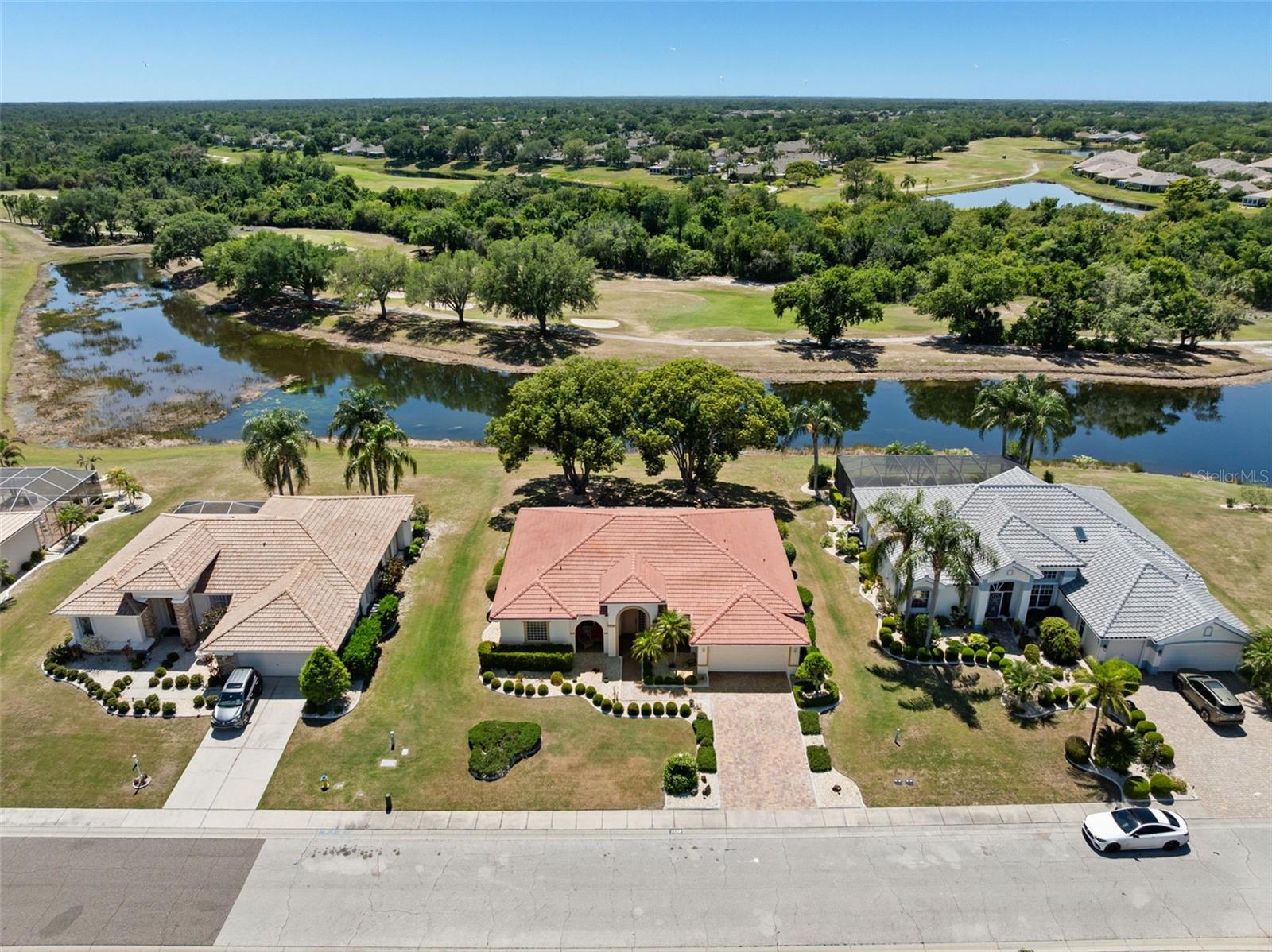 1134 Signature Dr