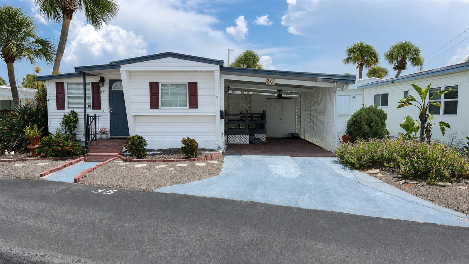 4851 W Gandy Blvd #B11L35