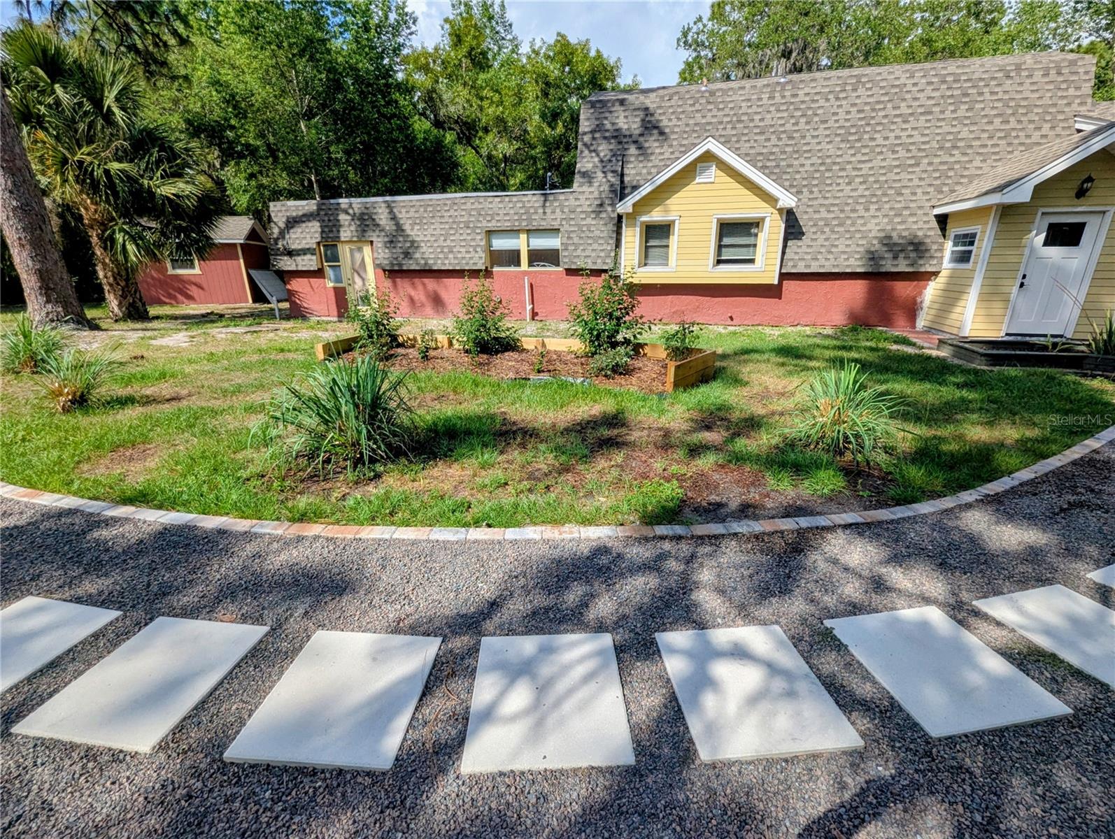 18001 Nelson Rd