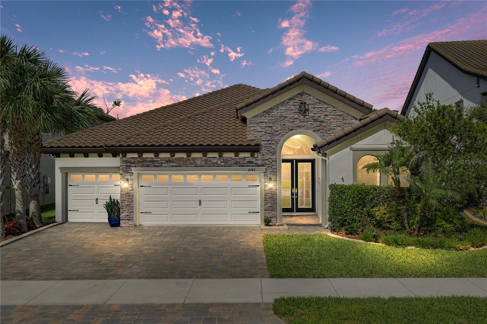 6743 Sunset Vista Way