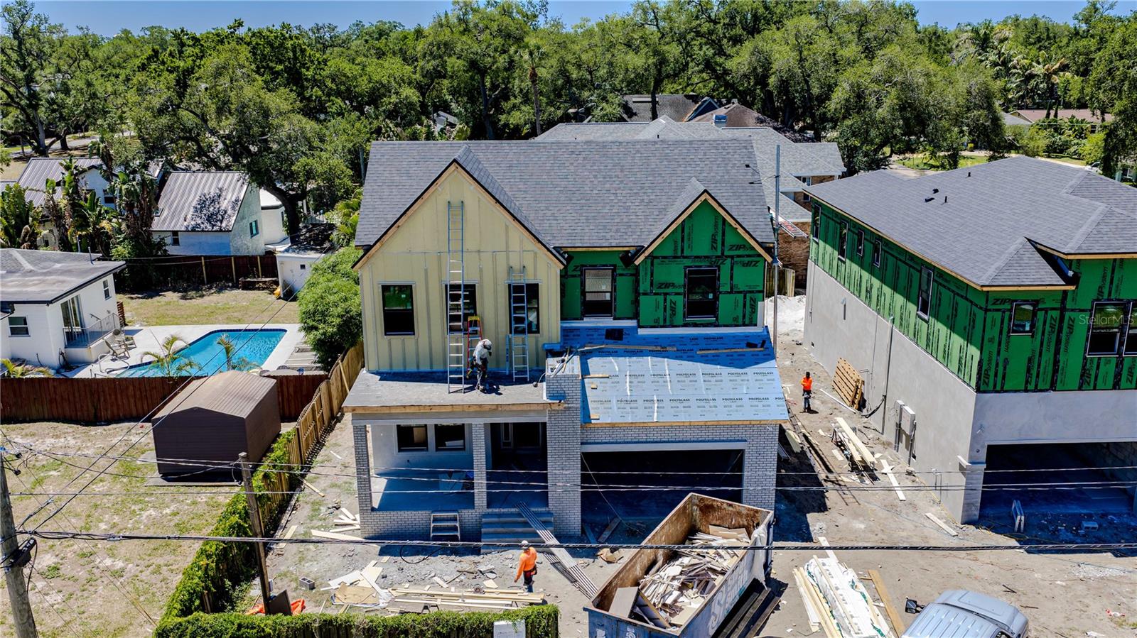 4020 W Cleveland