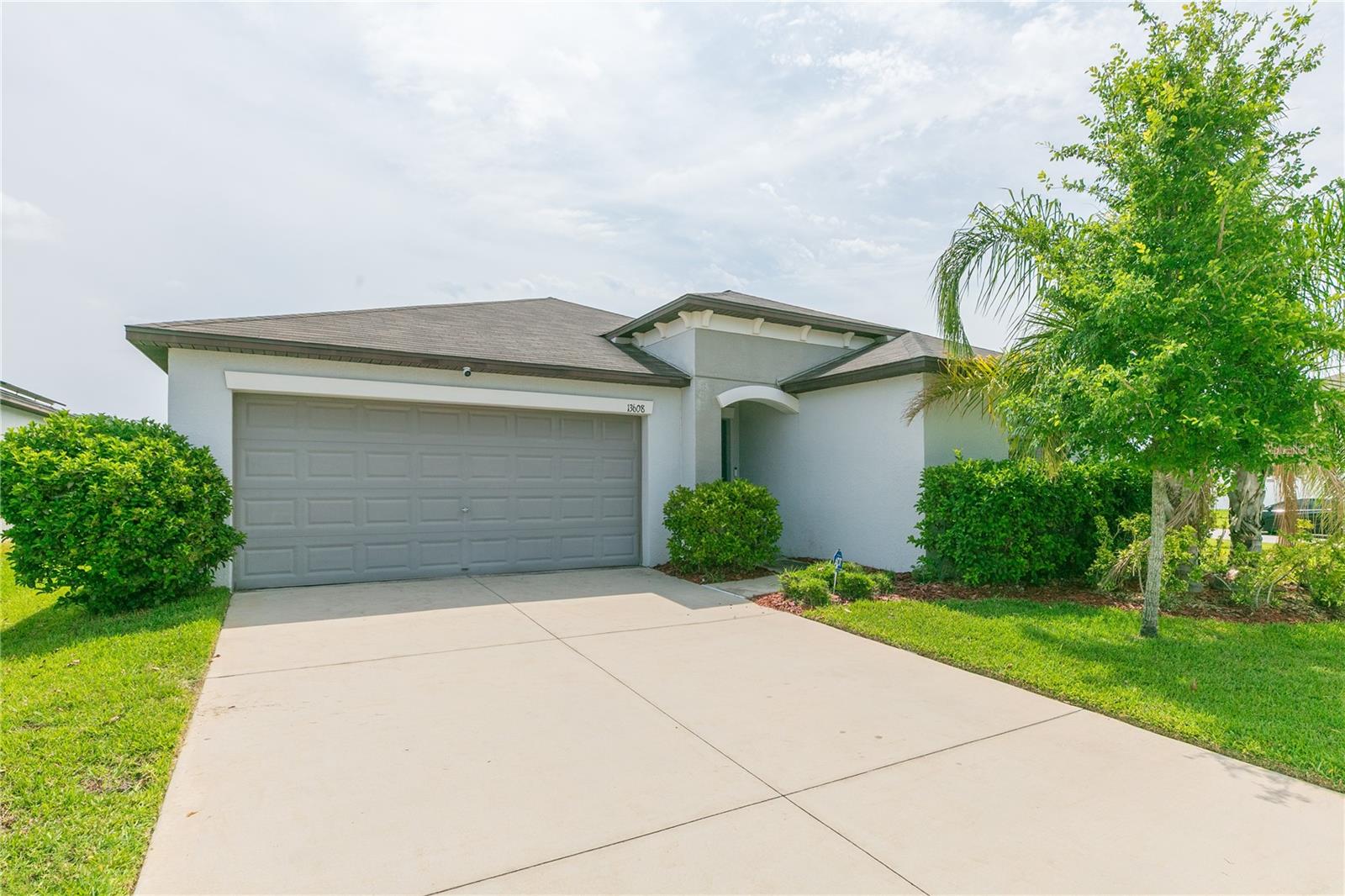 13608 Willow Bluestar Loop