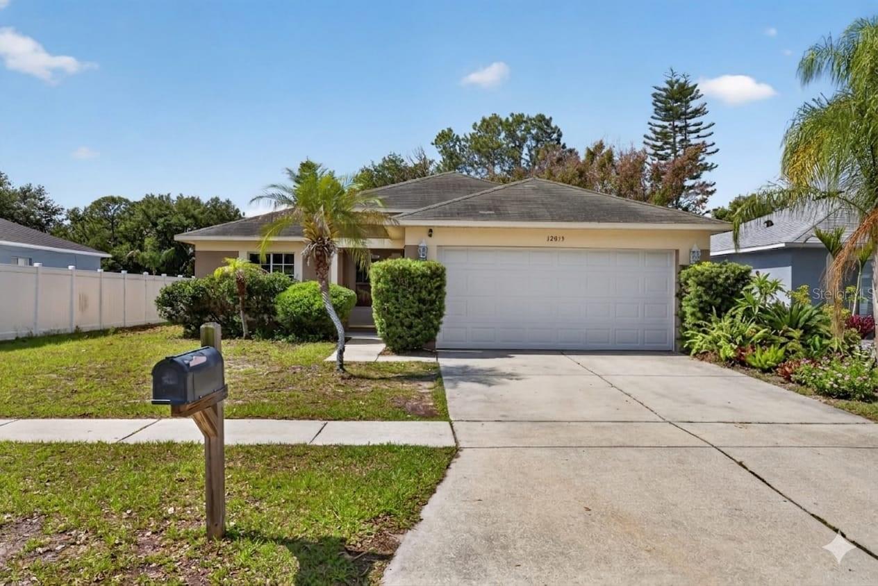 12015 Cedarfield Dr