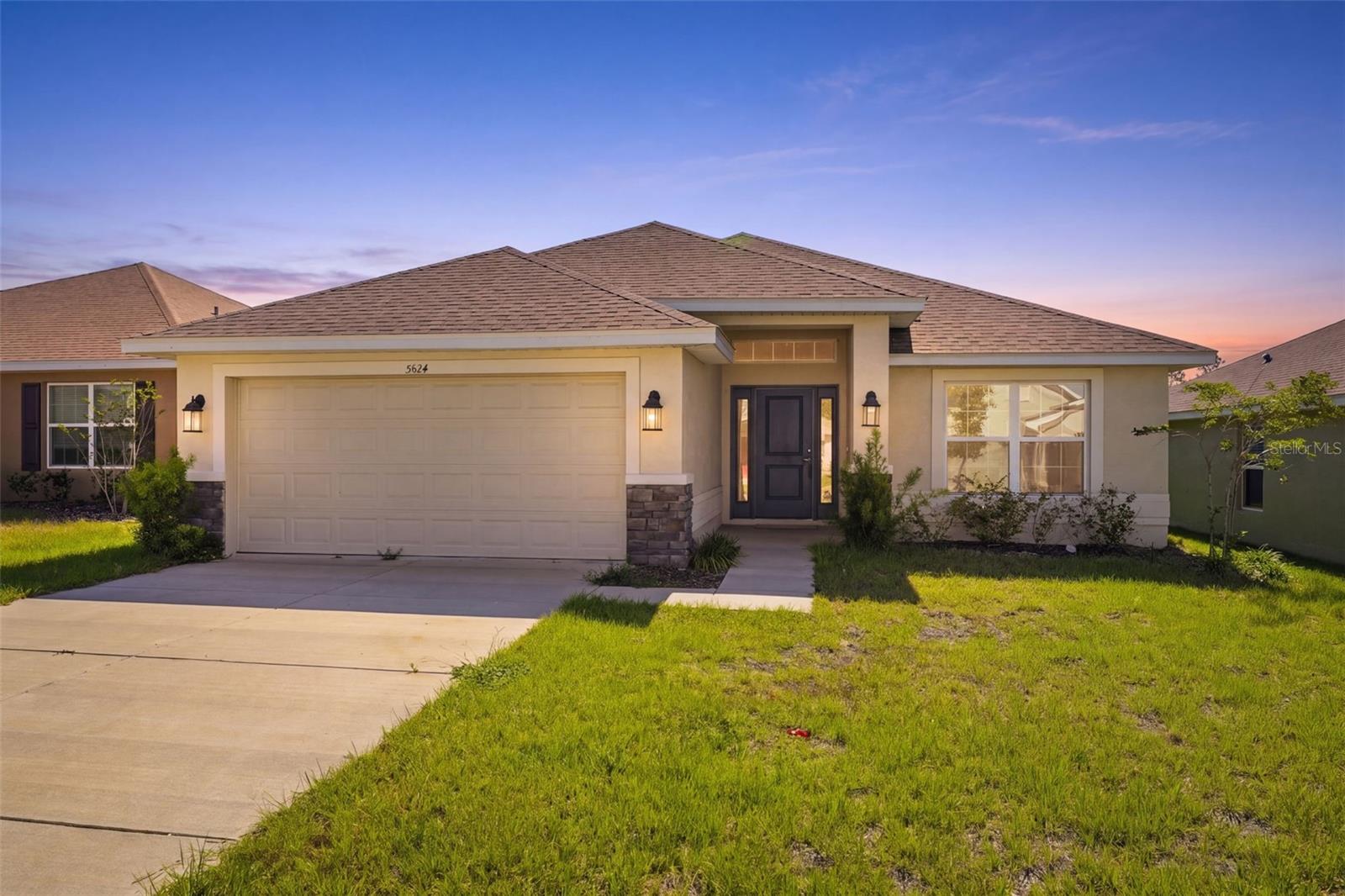 5524 Ocean Breeze Dr