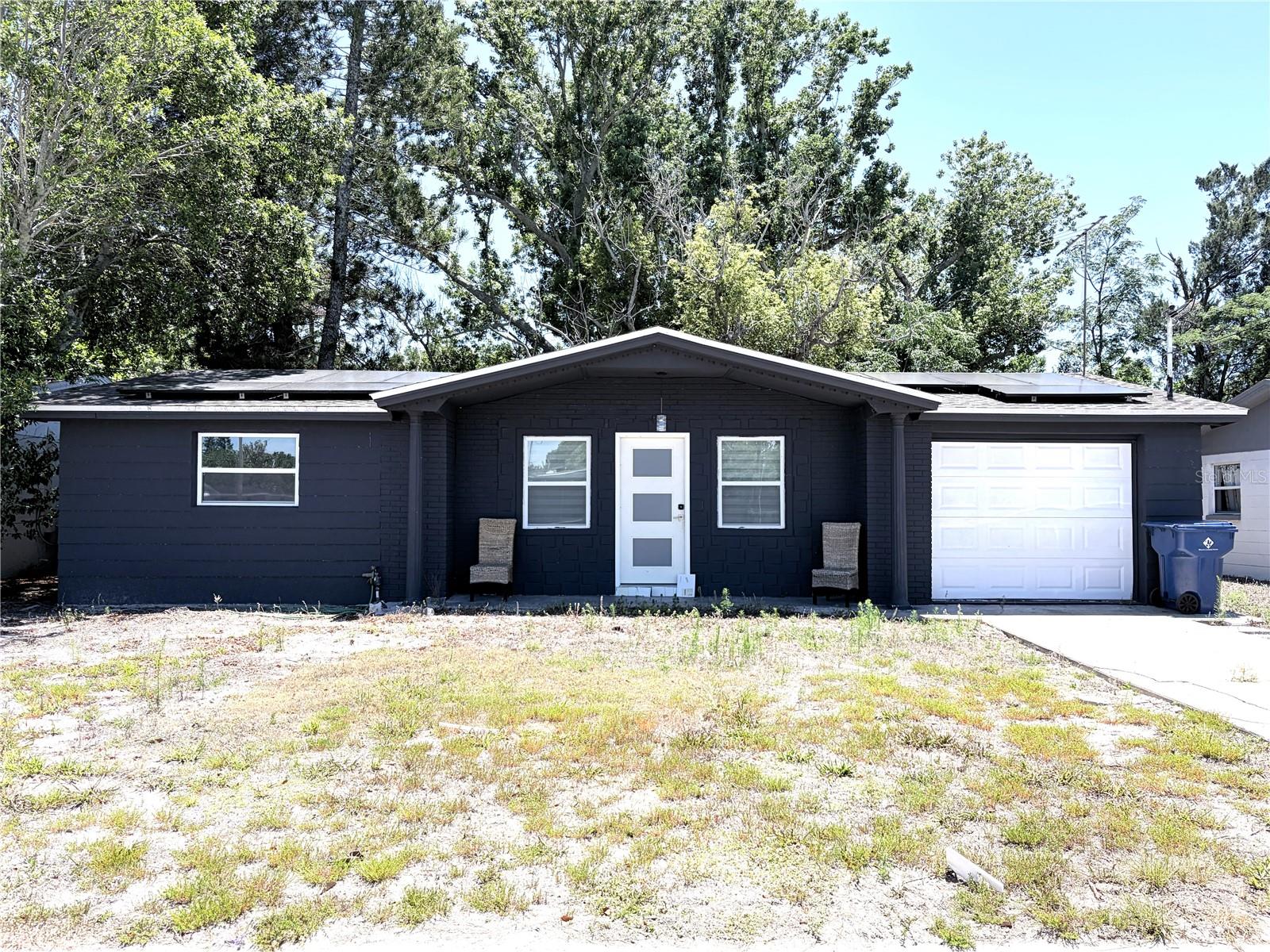 3818 Moog Rd