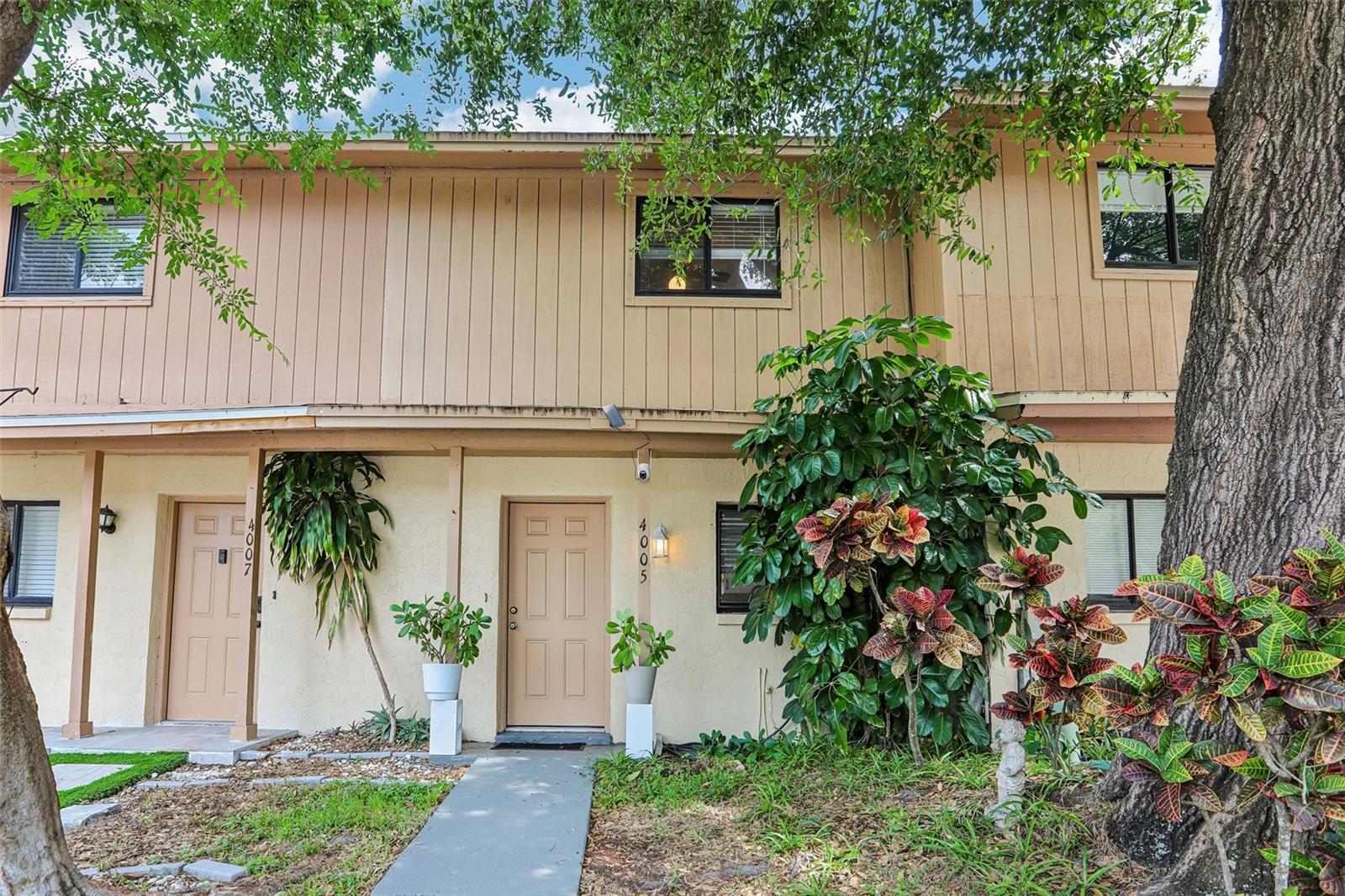4005 Oak Limb CT