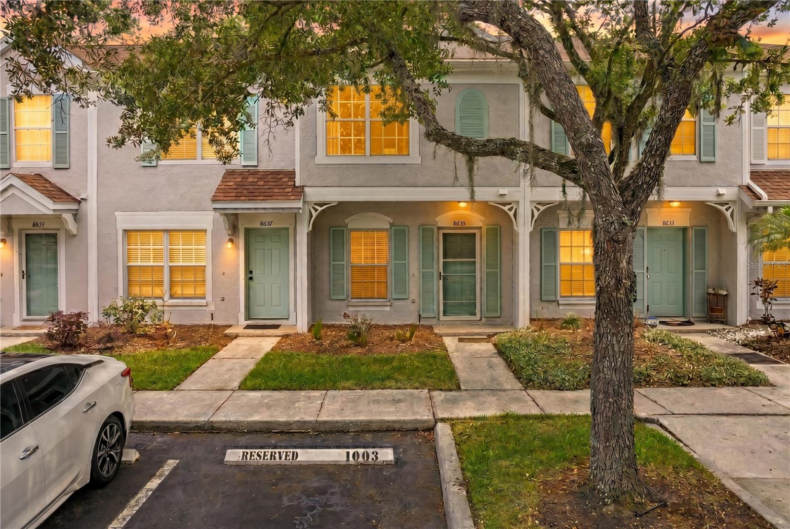 8635 Hunters Key Cir