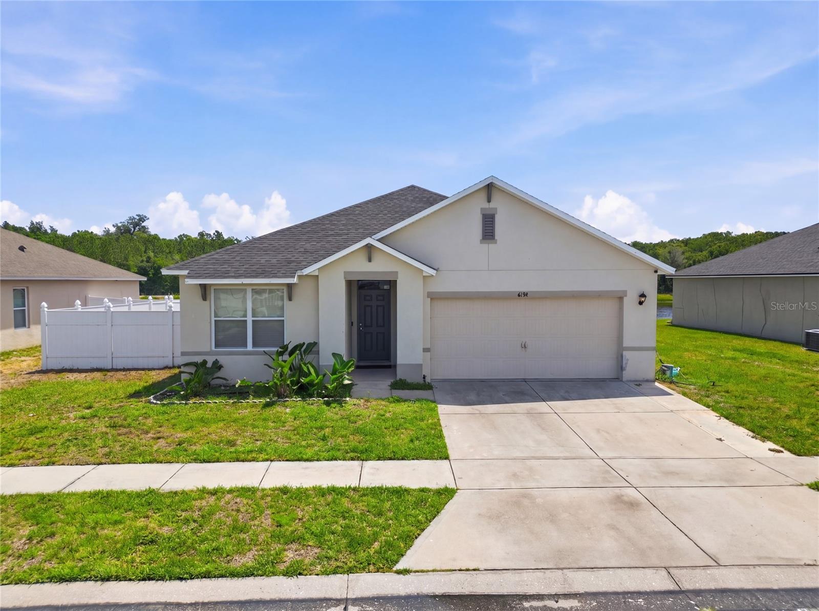 6194 Grey Heron Dr