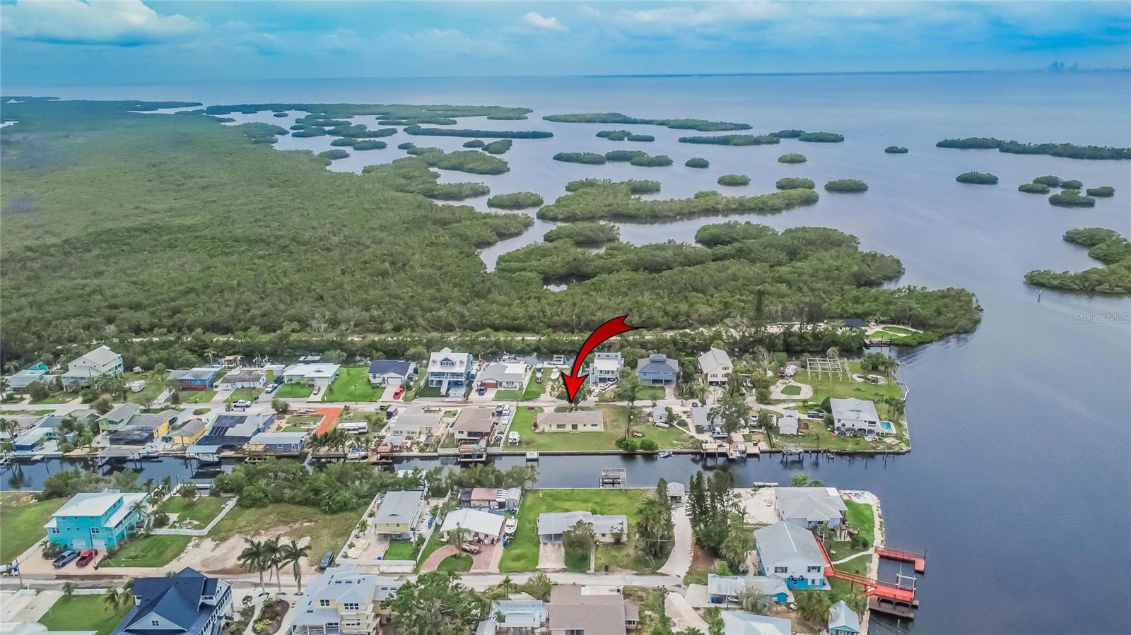 814 Seabreeze Dr