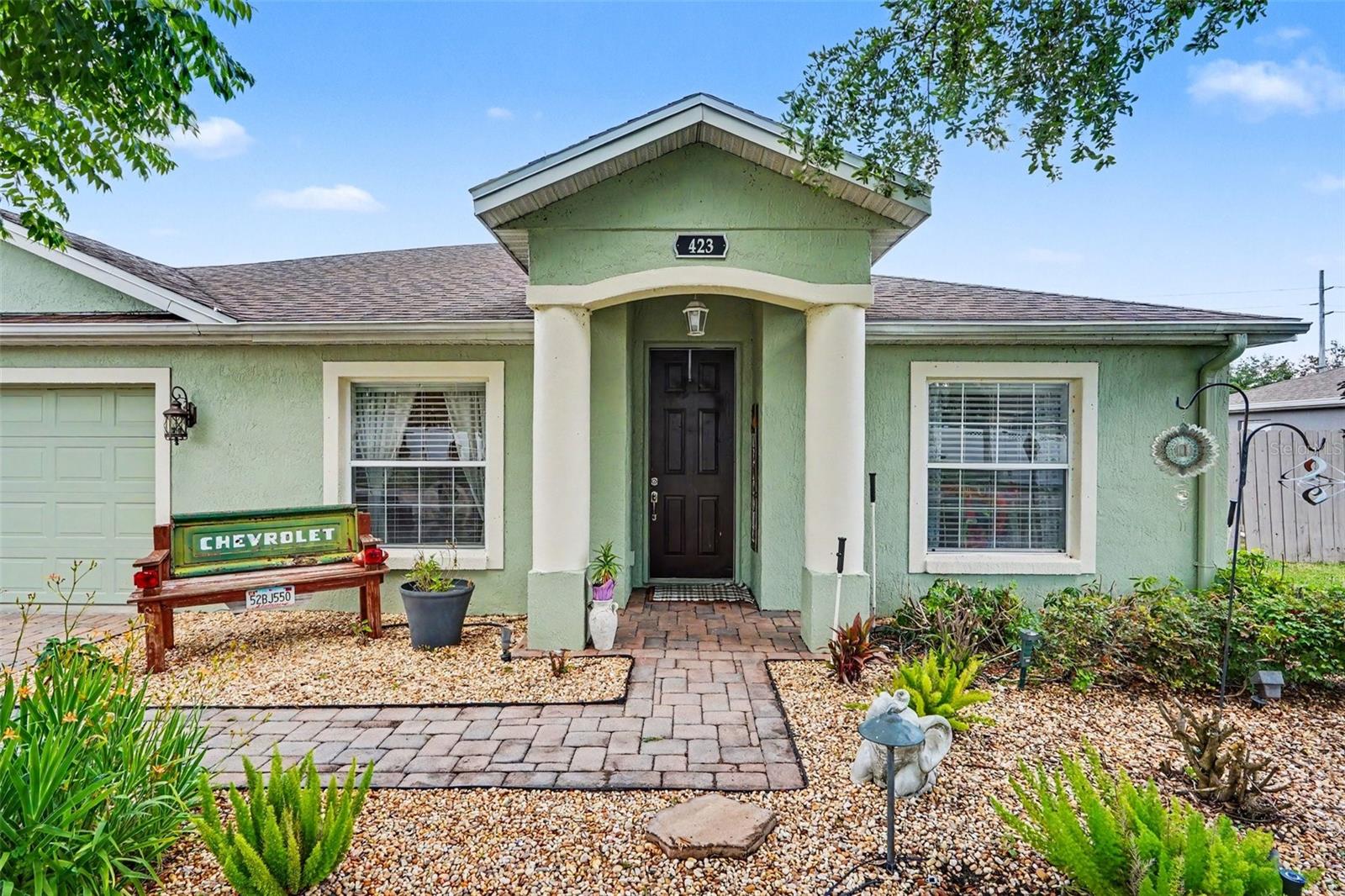 423 Majestic Gardens Blvd