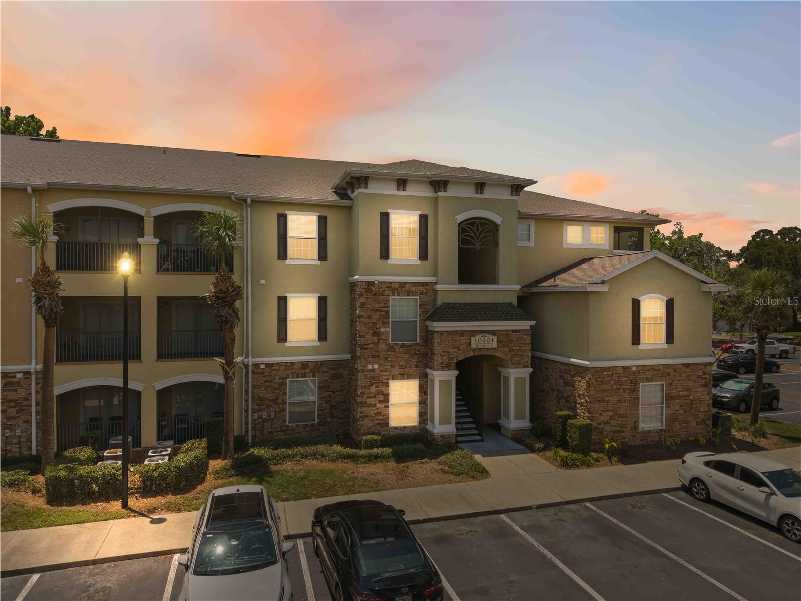 10201 Courtney Palms Blvd #204