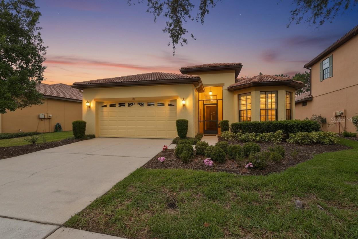 147 Silver Falls Dr