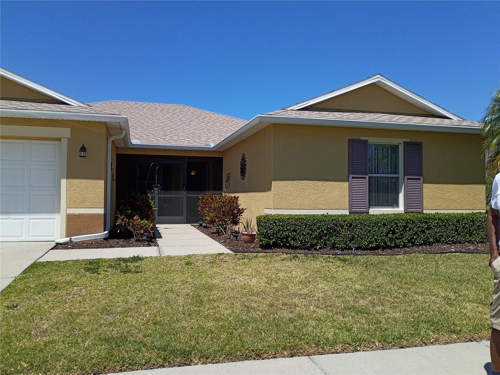 5220 Butterfly Shell Dr