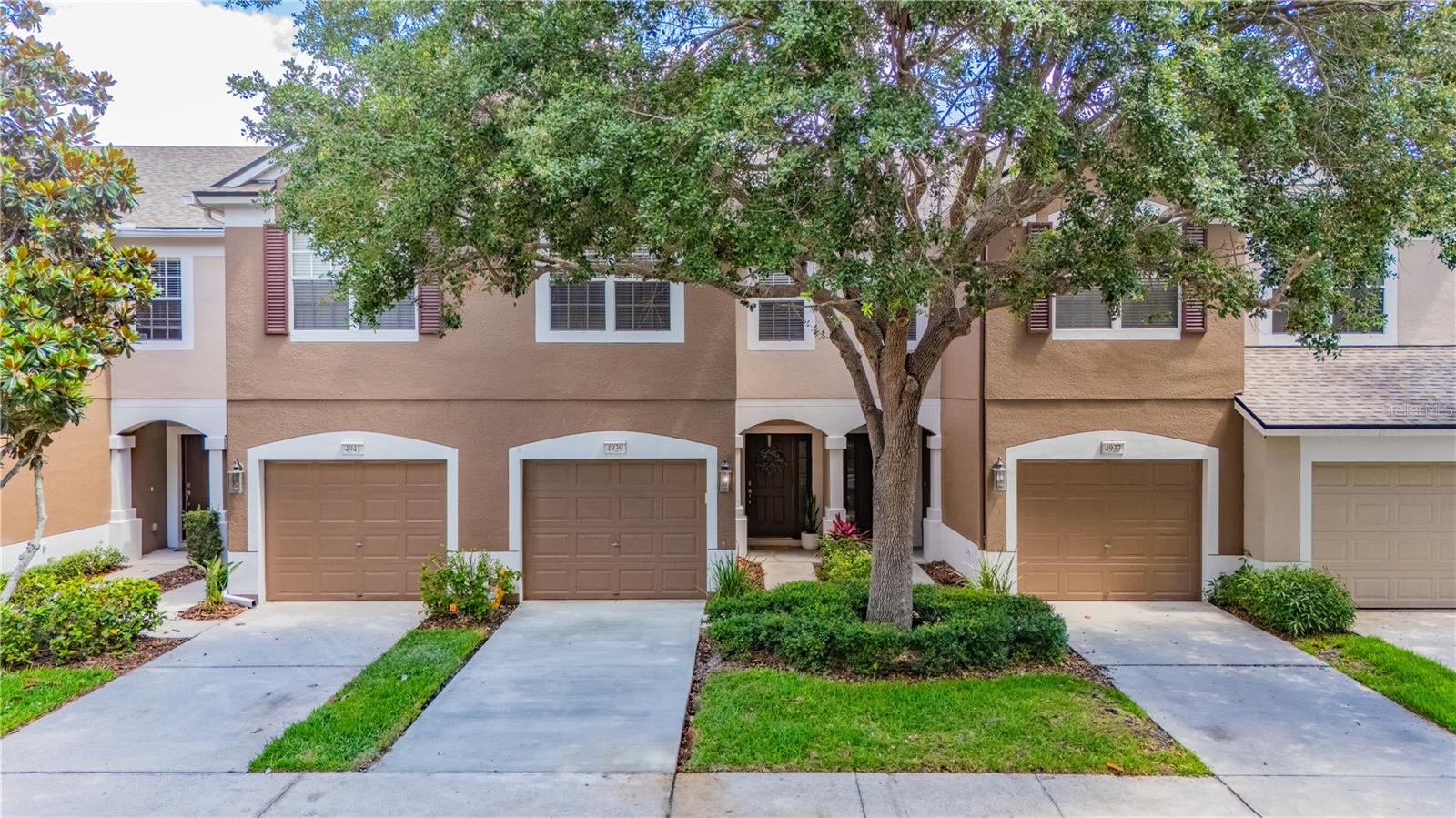 4939 Pond Ridge Dr