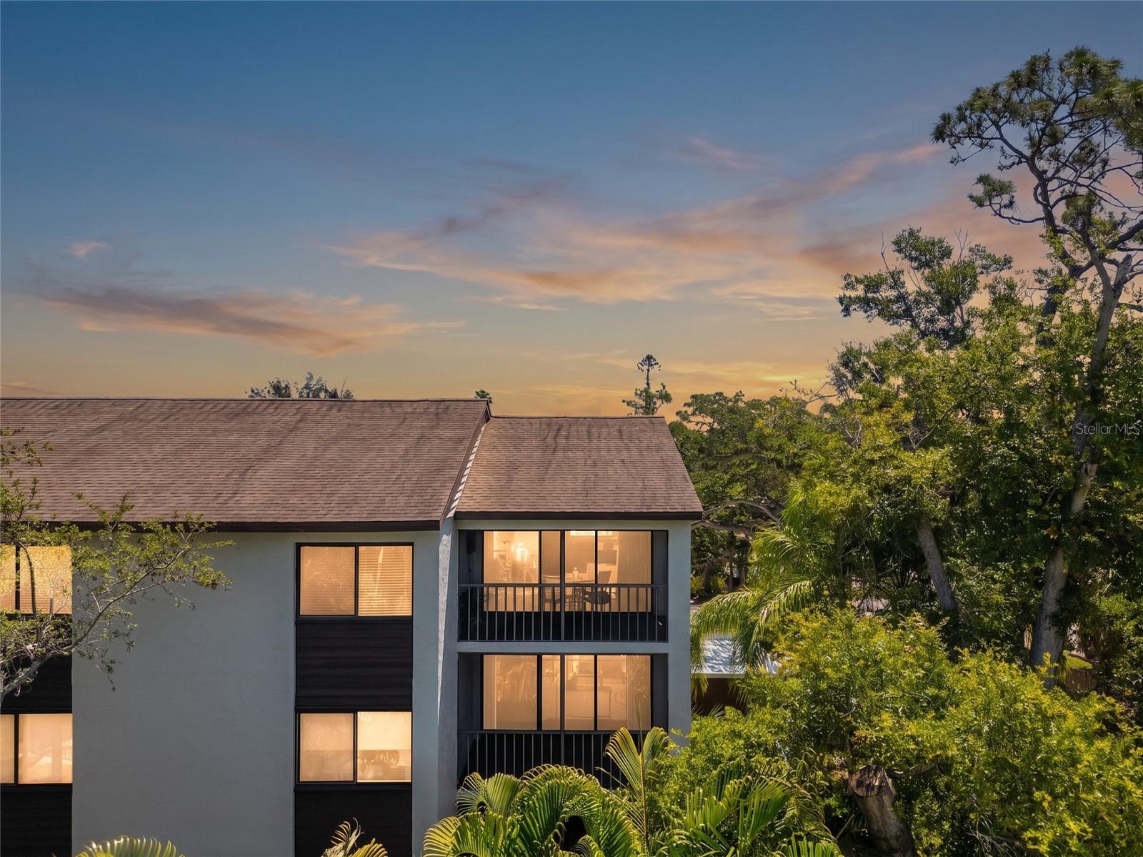 2746 Orchid Oaks Dr #301