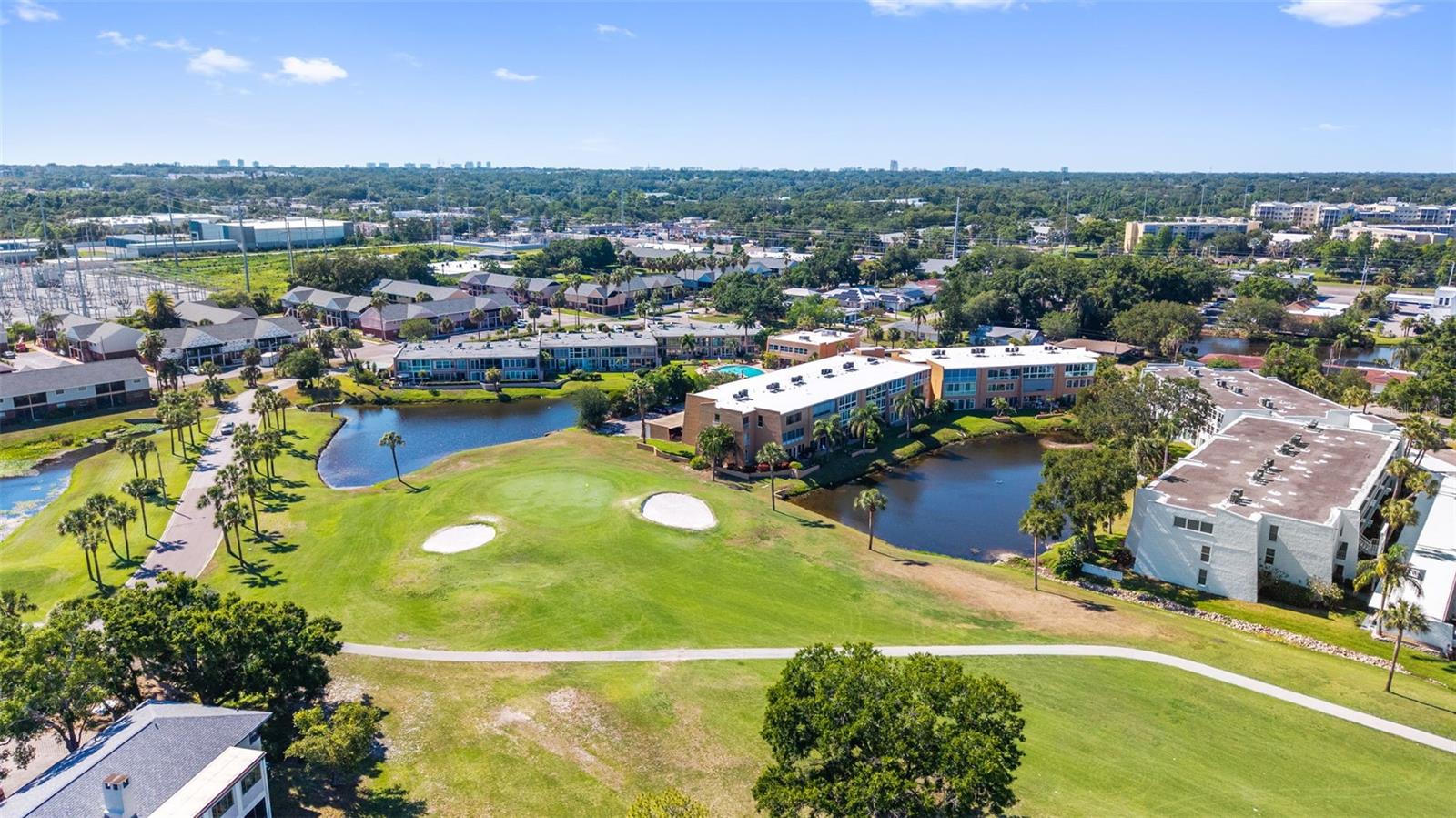 225 Country Club Dr #B221