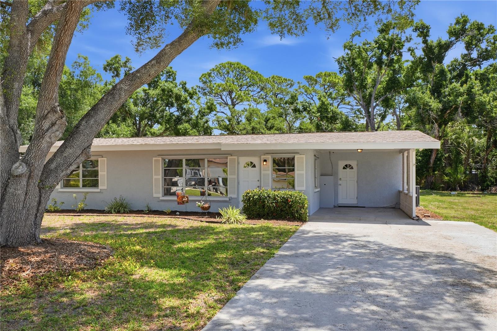 73 Saint Lucie Ave